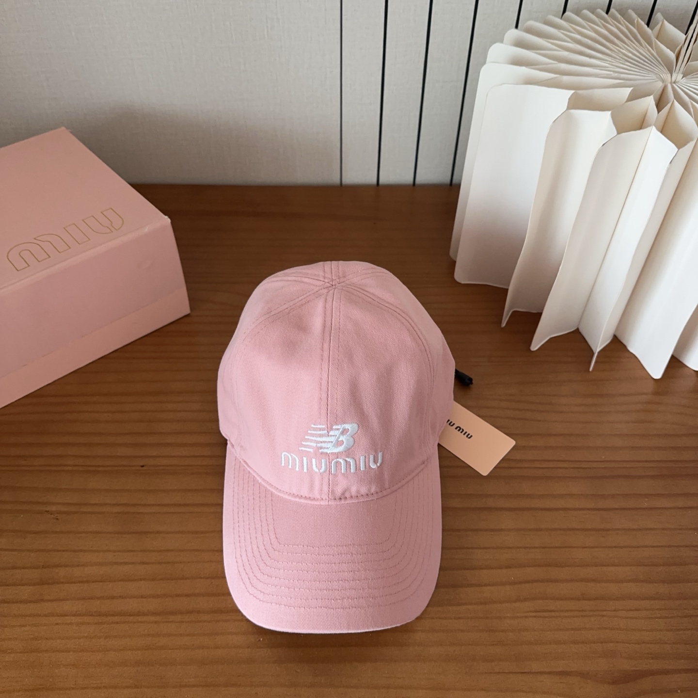 miumiu 缪缪秋冬新品棒球帽 原单正品开模订制，原版做工细致质量超赞！