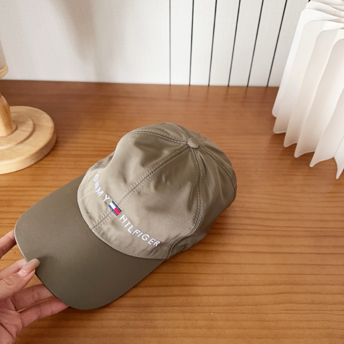 Tommy Hilfiger棒球帽，时尚鸭舌帽，精致小logo刺绣，版型正，细节满满，男女同款，户外休闲