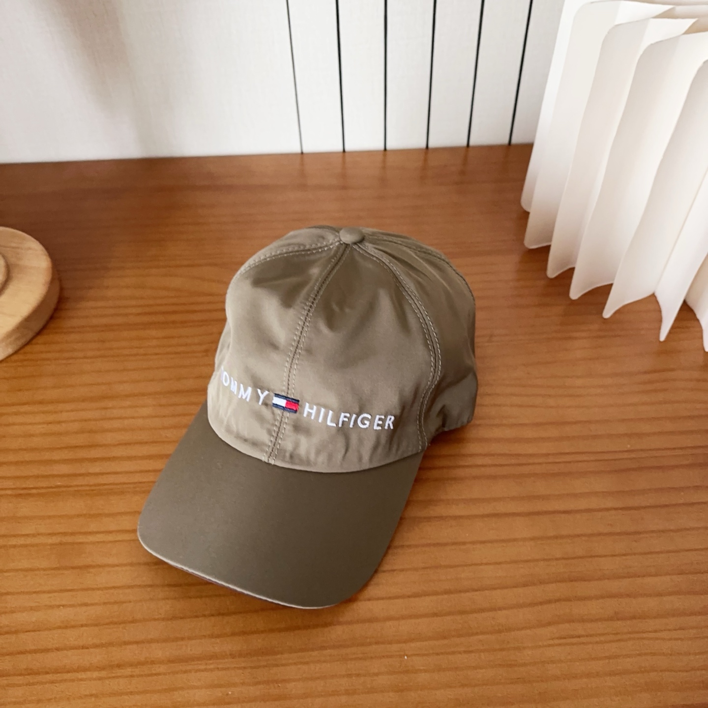 Tommy Hilfiger棒球帽，时尚鸭舌帽，精致小logo刺绣，版型正，细节满满，男女同款，户外休闲