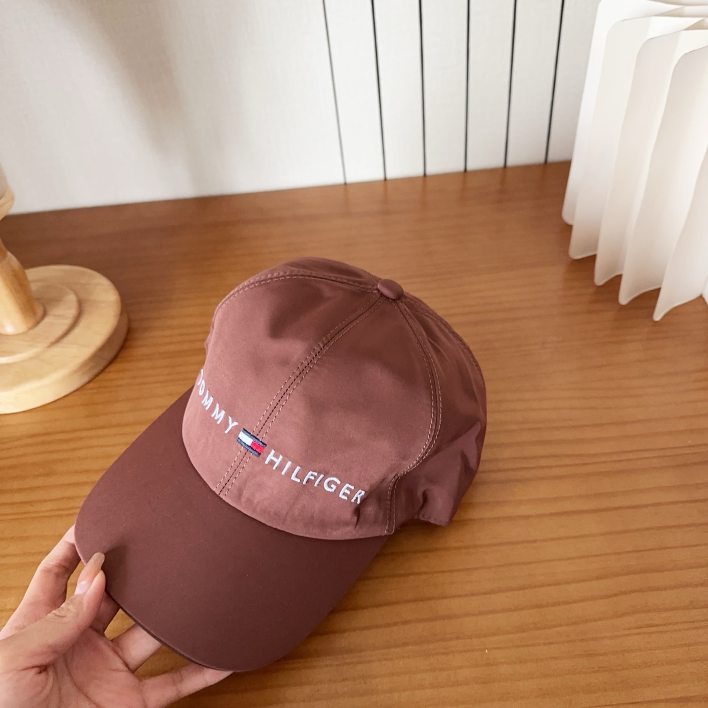 Tommy Hilfiger棒球帽，时尚鸭舌帽，精致小logo刺绣，版型正，细节满满，男女同款，户外休闲