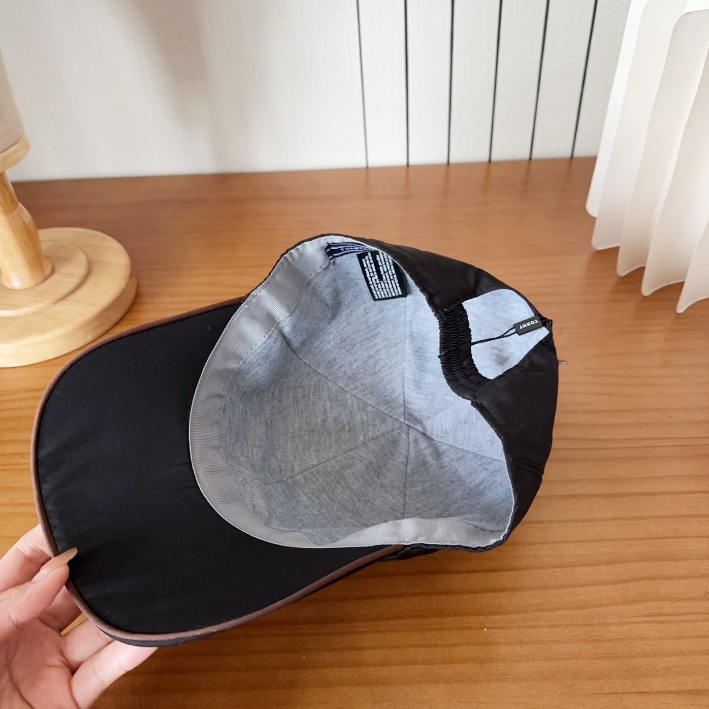 Tommy Hilfiger棒球帽，时尚鸭舌帽，精致小logo刺绣，版型正，细节满满，男女同款，户外休闲