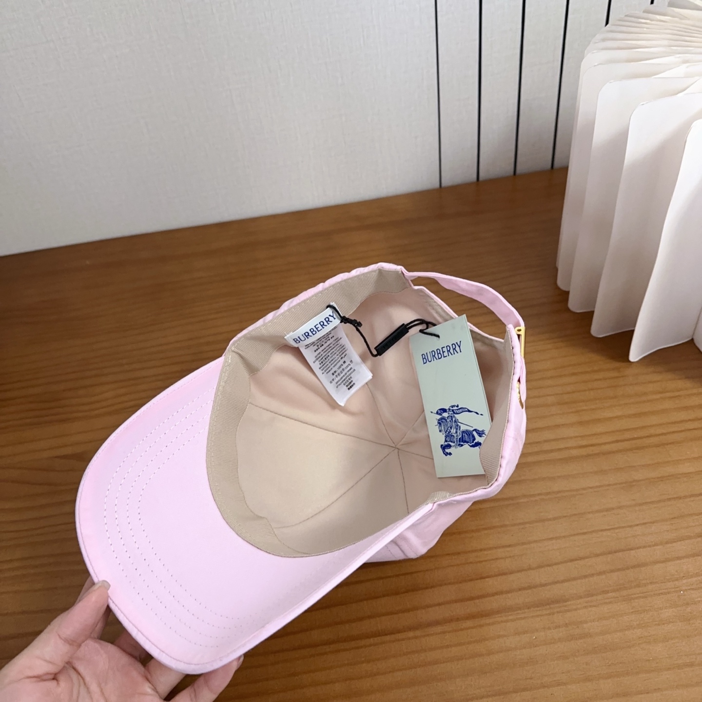 巴宝莉BURBERRY】🌸官网同步上线🎊 韩版新款英伦风定制款1:1原单品质 男女通用棒球帽 美邦工艺棉