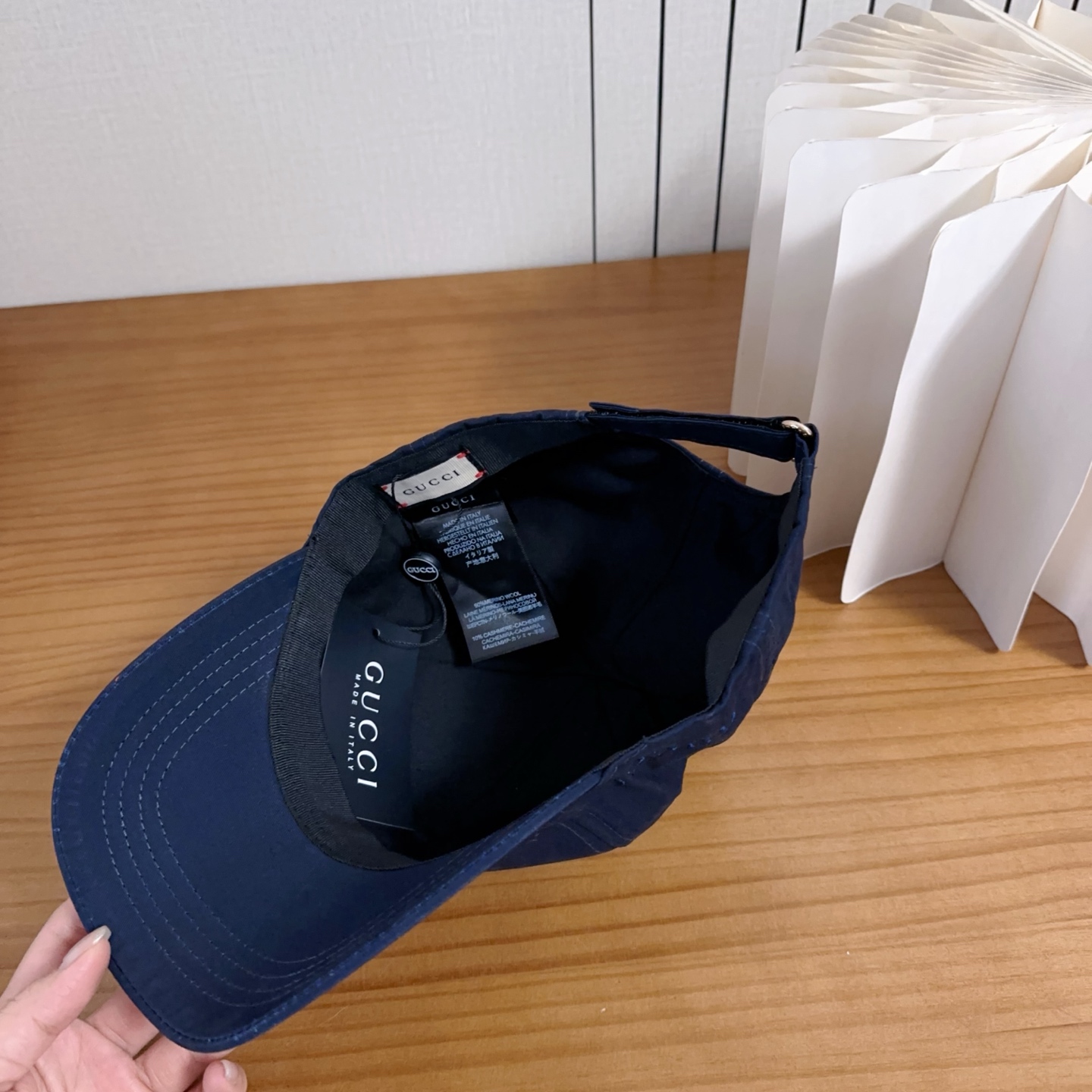 GUCCI古奇棒球帽👒 工艺非常精美 高档大气上档次！低调奢华，方便携带！