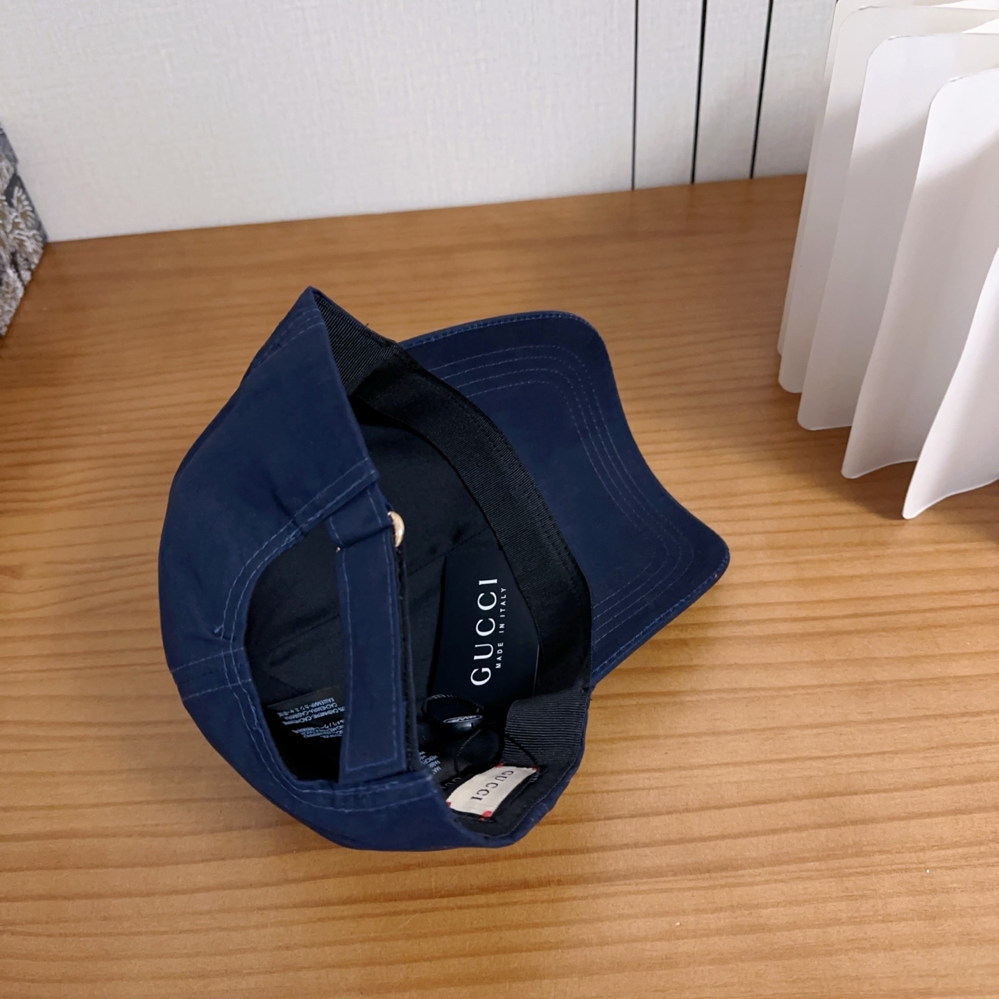 GUCCI古奇棒球帽👒 工艺非常精美 高档大气上档次！低调奢华，方便携带！