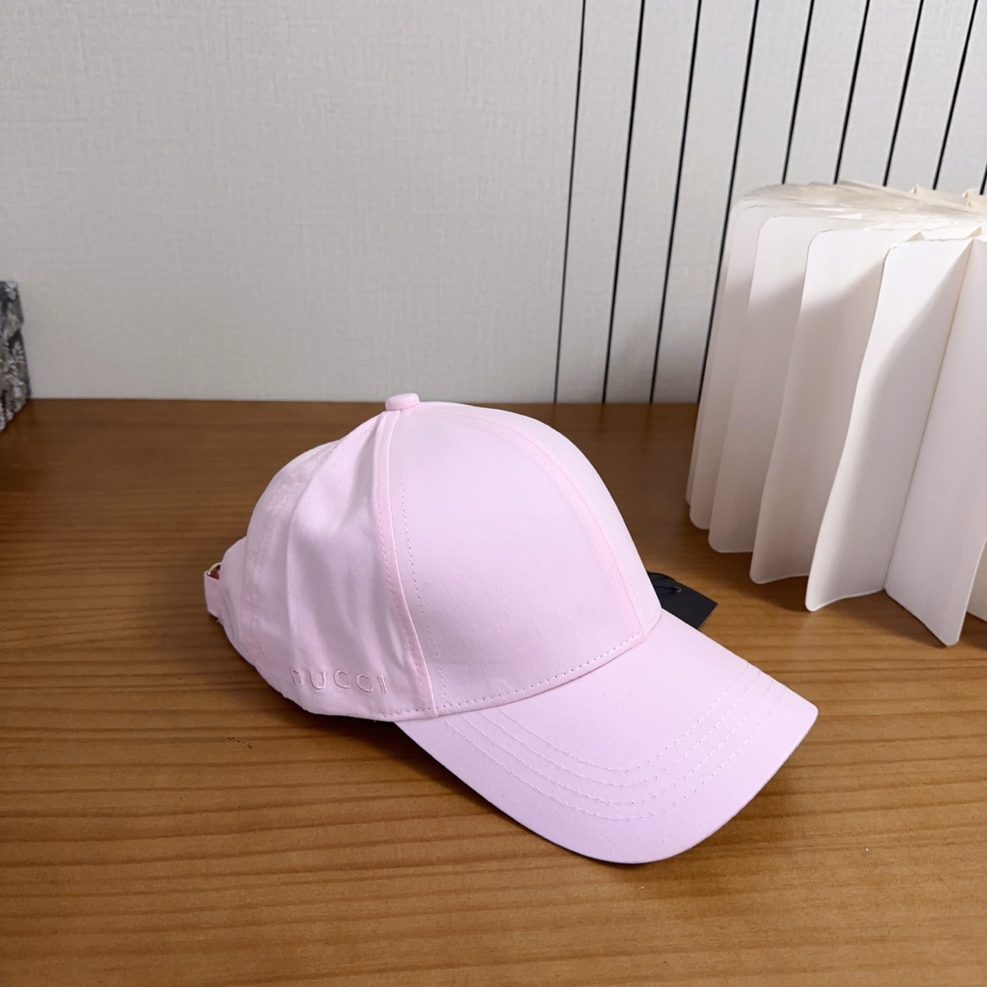 GUCCI古奇棒球帽👒 工艺非常精美 高档大气上档次！低调奢华，方便携带！