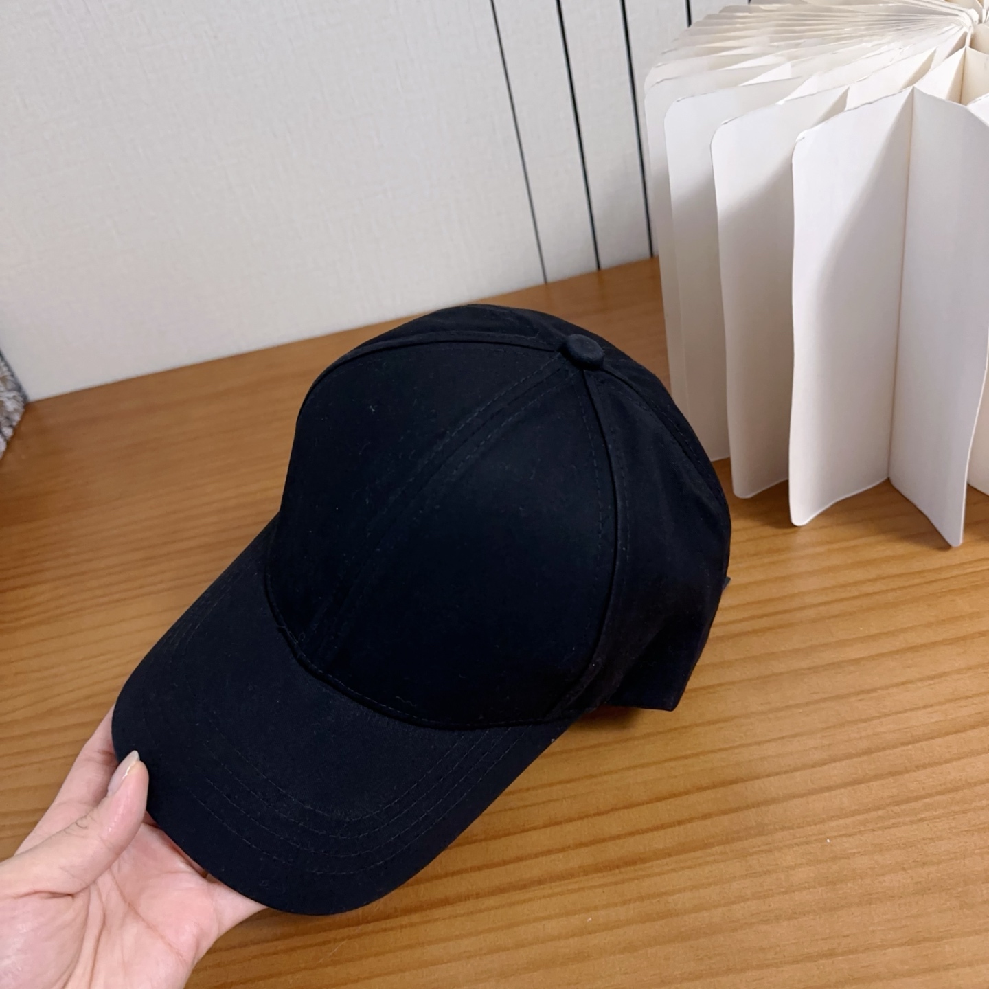 GUCCI古奇棒球帽👒 工艺非常精美 高档大气上档次！低调奢华，方便携带！