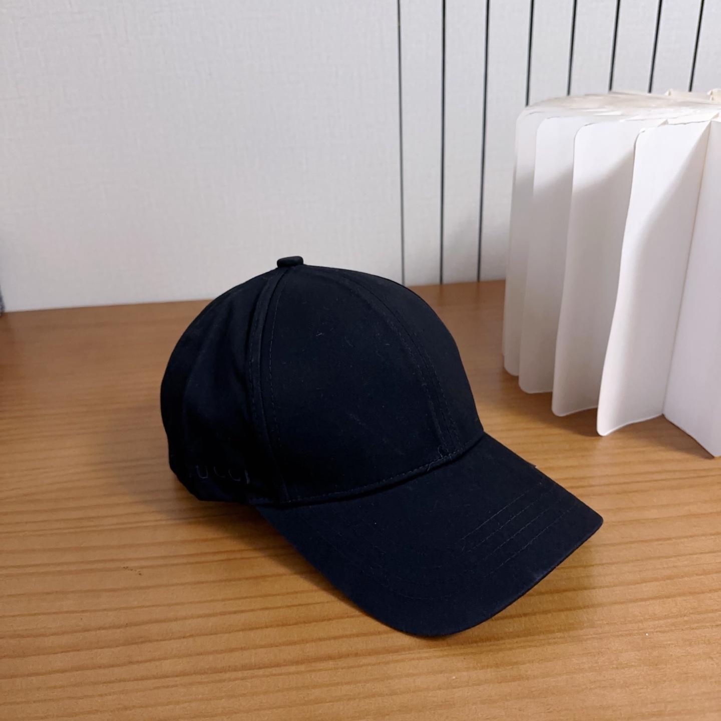 GUCCI古奇棒球帽👒 工艺非常精美 高档大气上档次！低调奢华，方便携带！