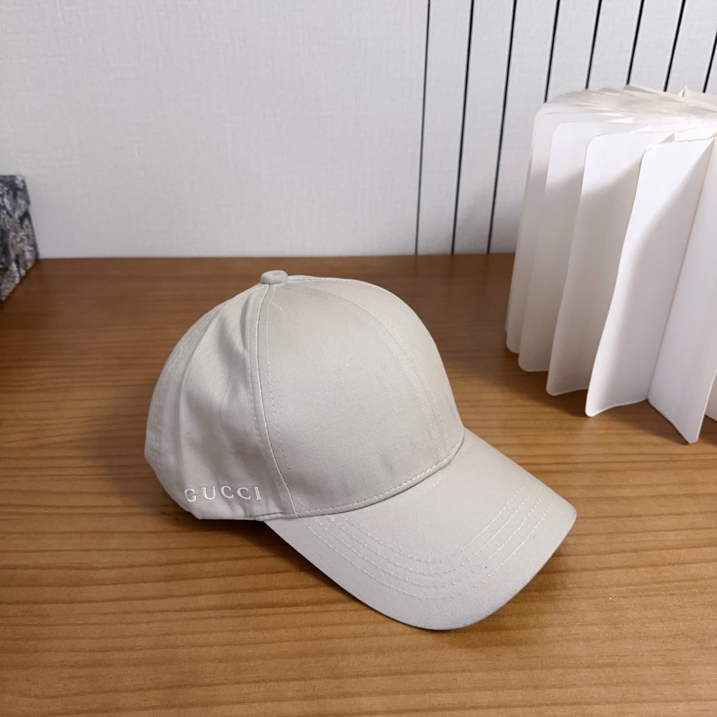 GUCCI古奇棒球帽👒 工艺非常精美 高档大气上档次！低调奢华，方便携带！