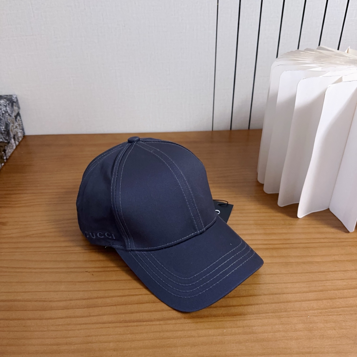 GUCCI古奇棒球帽👒 工艺非常精美 高档大气上档次！低调奢华，方便携带！