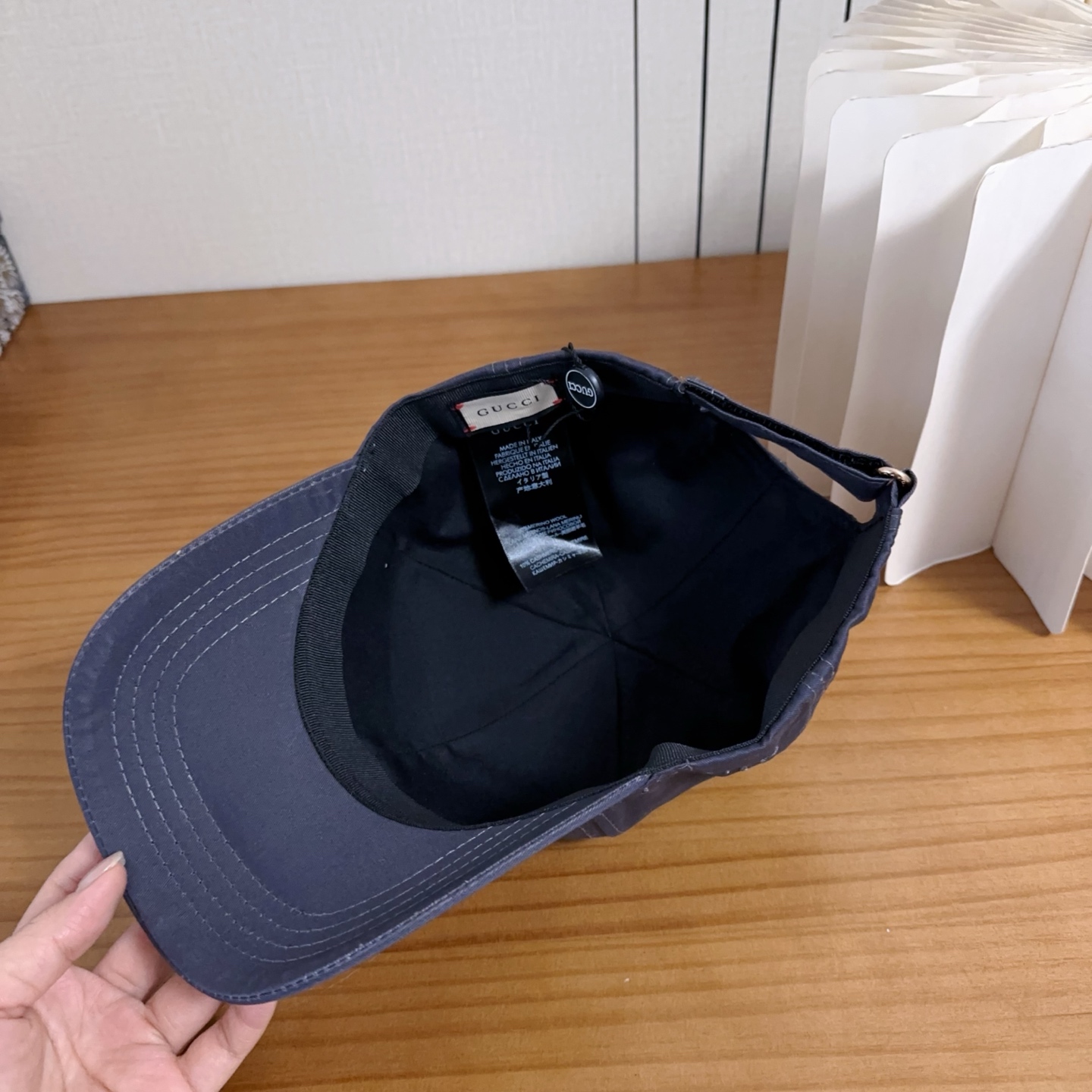 GUCCI古奇棒球帽👒 工艺非常精美 高档大气上档次！低调奢华，方便携带！