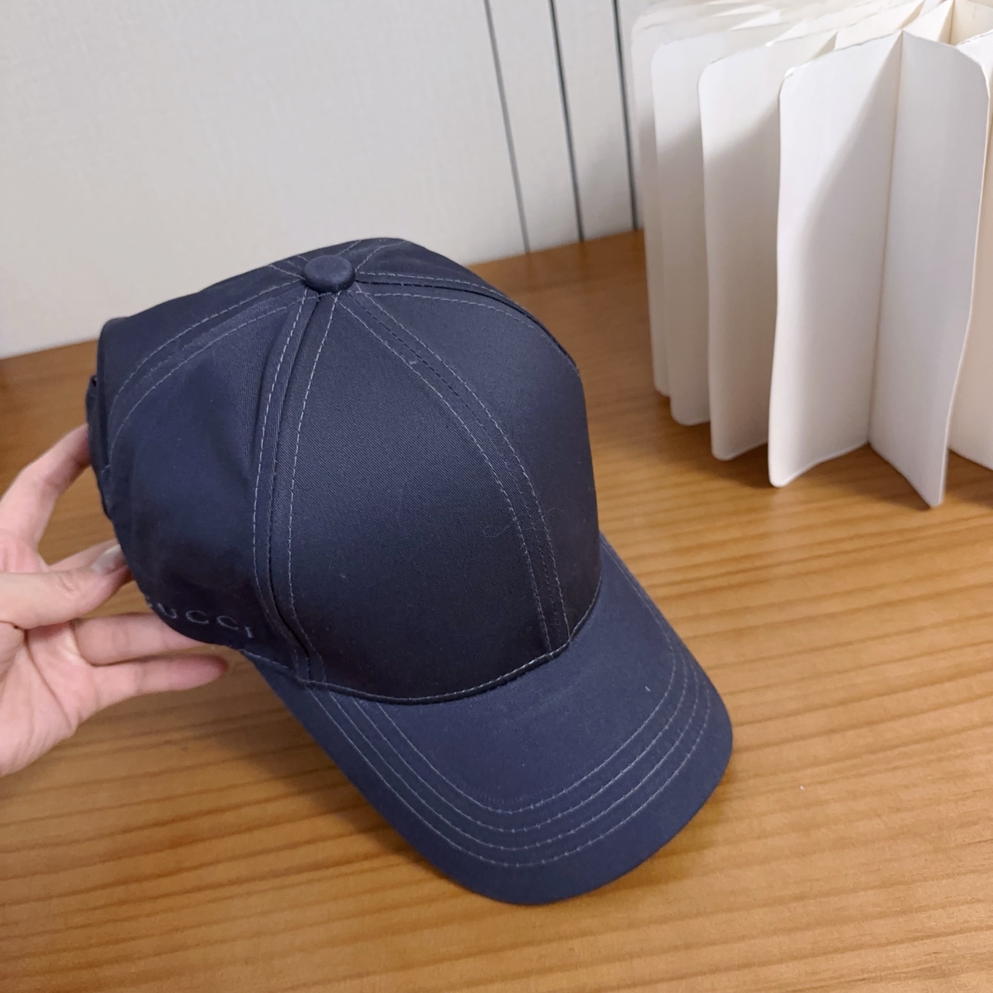 GUCCI古奇棒球帽👒 工艺非常精美 高档大气上档次！低调奢华，方便携带！