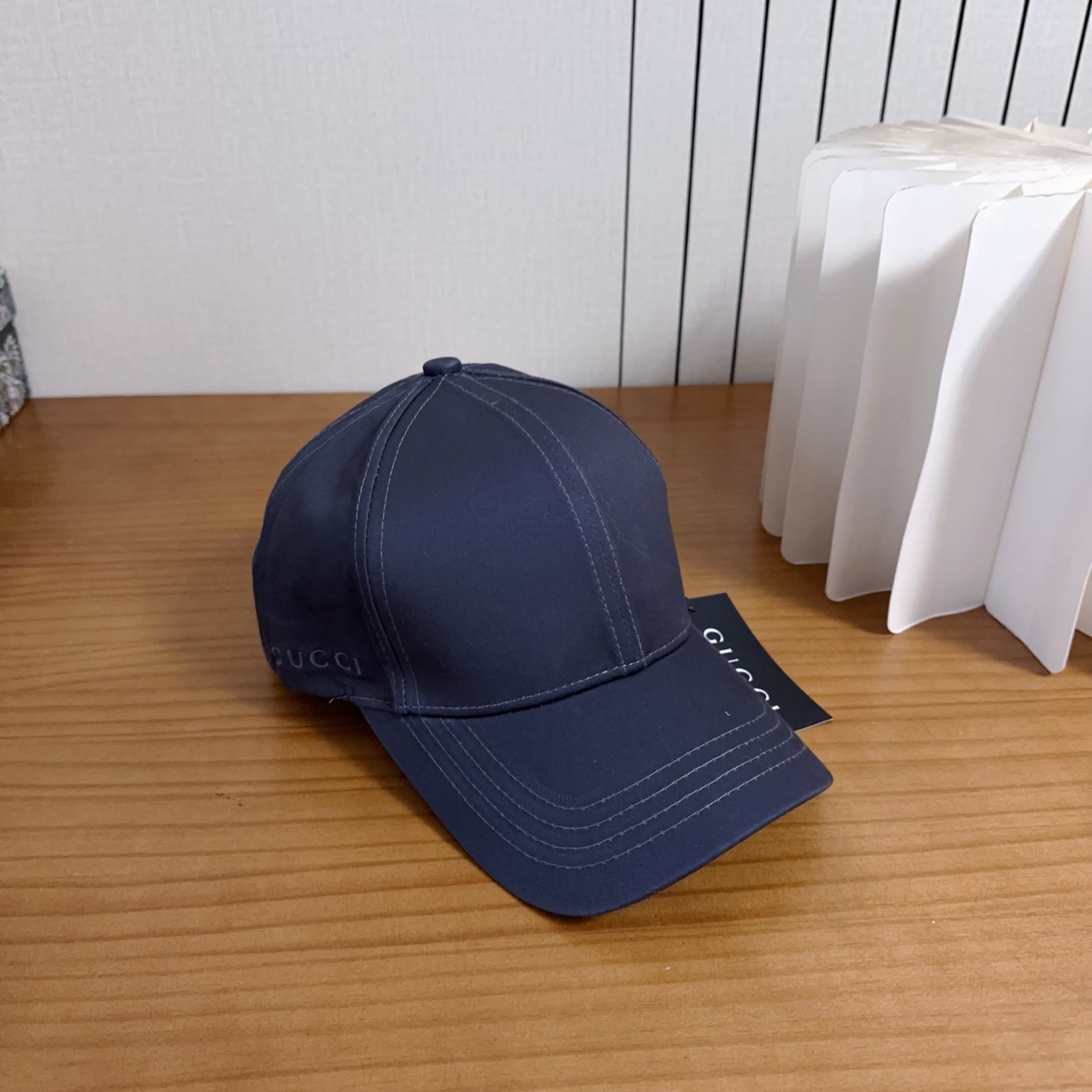 GUCCI古奇棒球帽👒 工艺非常精美 高档大气上档次！低调奢华，方便携带！