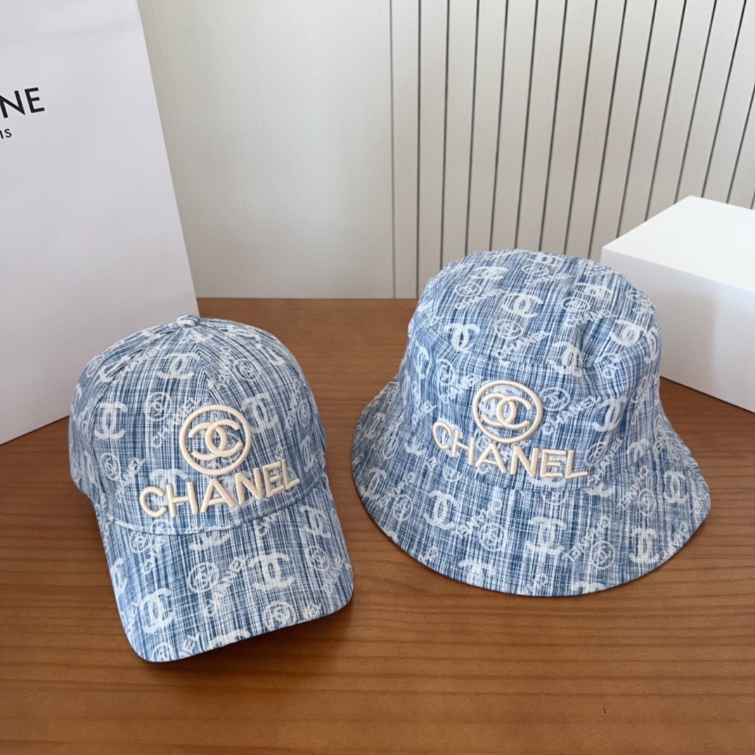 CHANEL香奈儿新款🆕牛仔蓝复古款渔夫帽🔸 节假日旅游带它出去美美哒❕  中古款哟.这种帽子不容易撞款