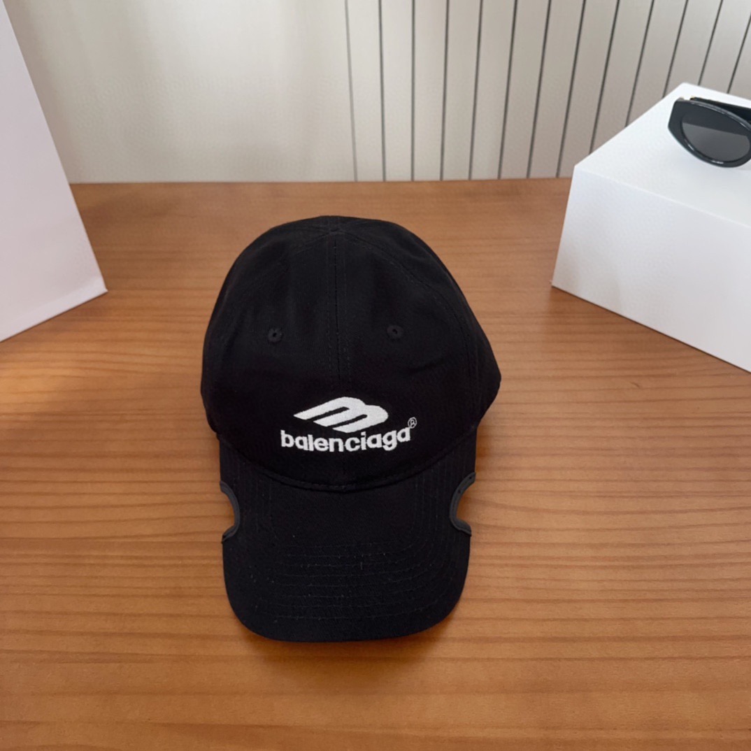 新品Balencia*a 巴黎世家刺绣字母新款棒球帽现货秒发🧢简约时尚超级无敌好看的帽子！情侣款！