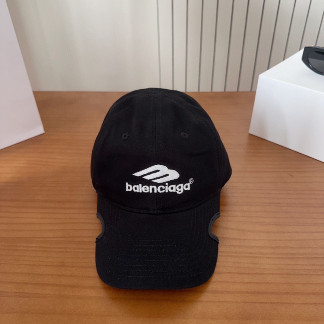 新品Balencia*a 巴黎世家刺绣字母新款棒球帽现货秒发🧢简约时尚超级无敌好看的帽子！情侣款！