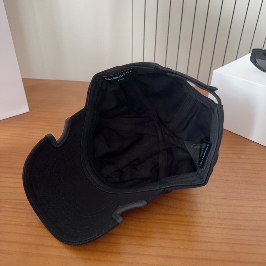 新品Balencia*a 巴黎世家刺绣字母新款棒球帽现货秒发🧢简约时尚超级无敌好看的帽子！情侣款！