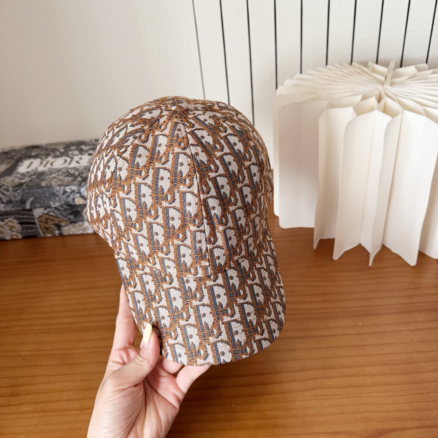 DIOR迪奥 刺绣官网同步新款发布 老花D家棒球帽🧢，水洗标吊牌齐全，超级火爆