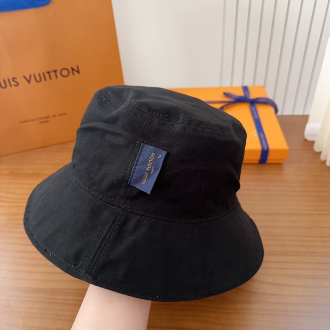 LV路易威登渔夫帽 轻盈透气。完美版型，独家实物拍摄，男女适用