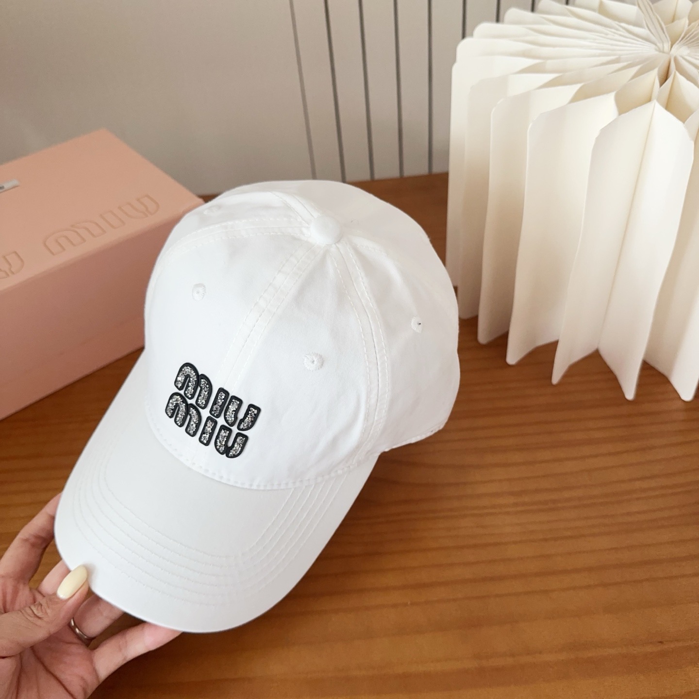MIUM缪缪 2025新款棒球帽，🔆百搭日常款～出街必备
