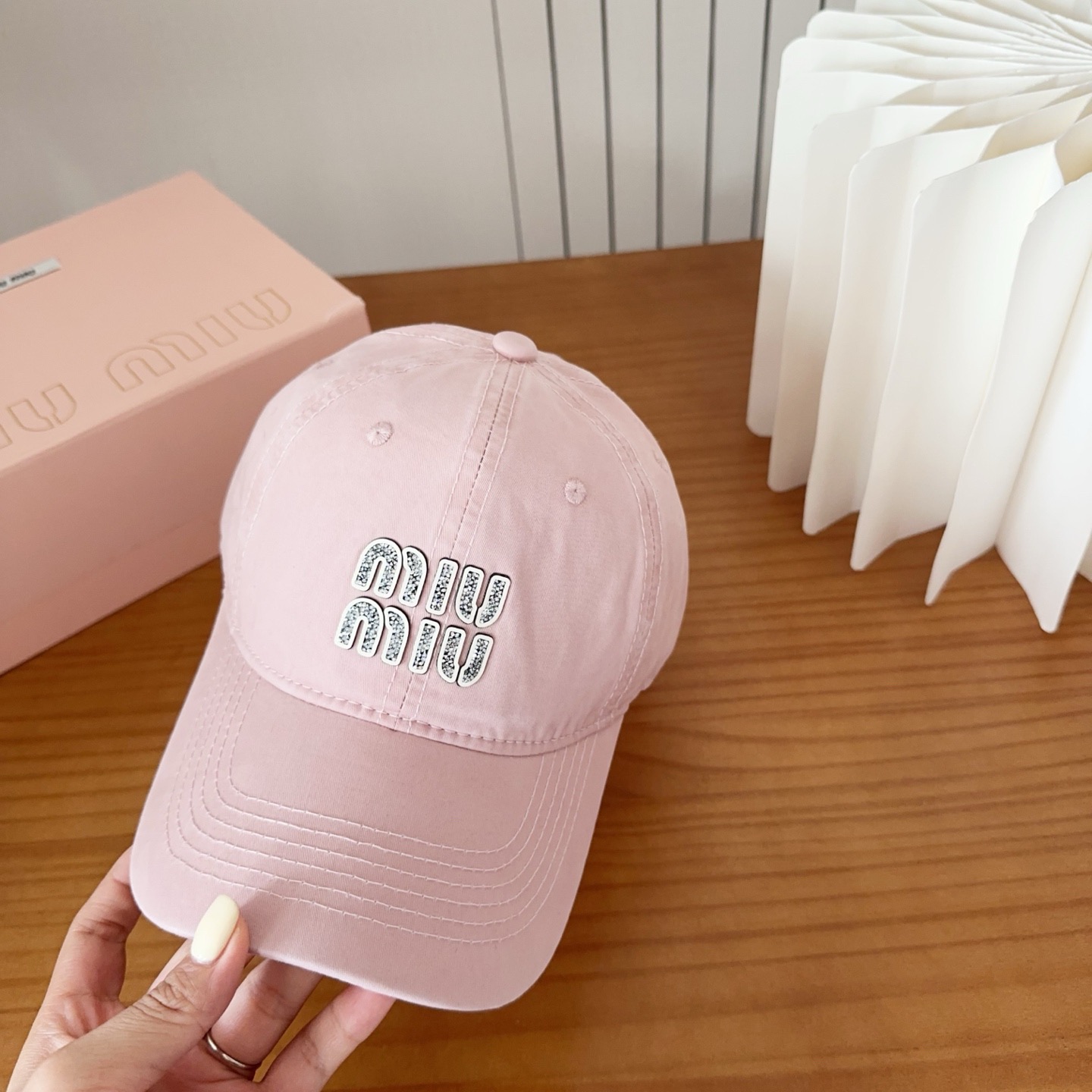 MIUM缪缪 2025新款棒球帽，🔆百搭日常款～出街必备