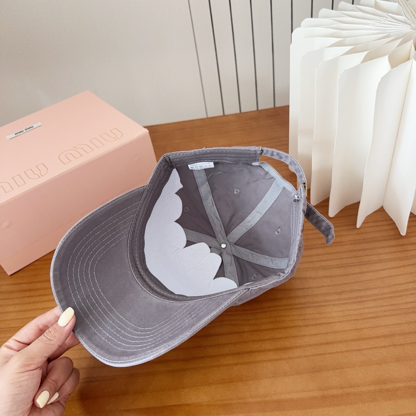 MIUM缪缪 2025新款棒球帽，🔆百搭日常款～出街必备