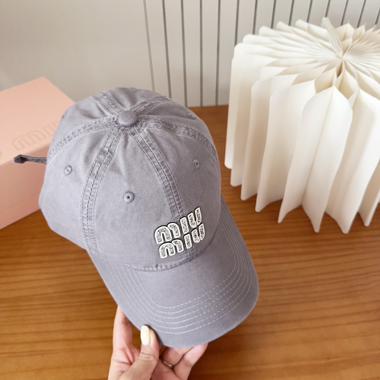 MIUM缪缪 2025新款棒球帽，🔆百搭日常款～出街必备