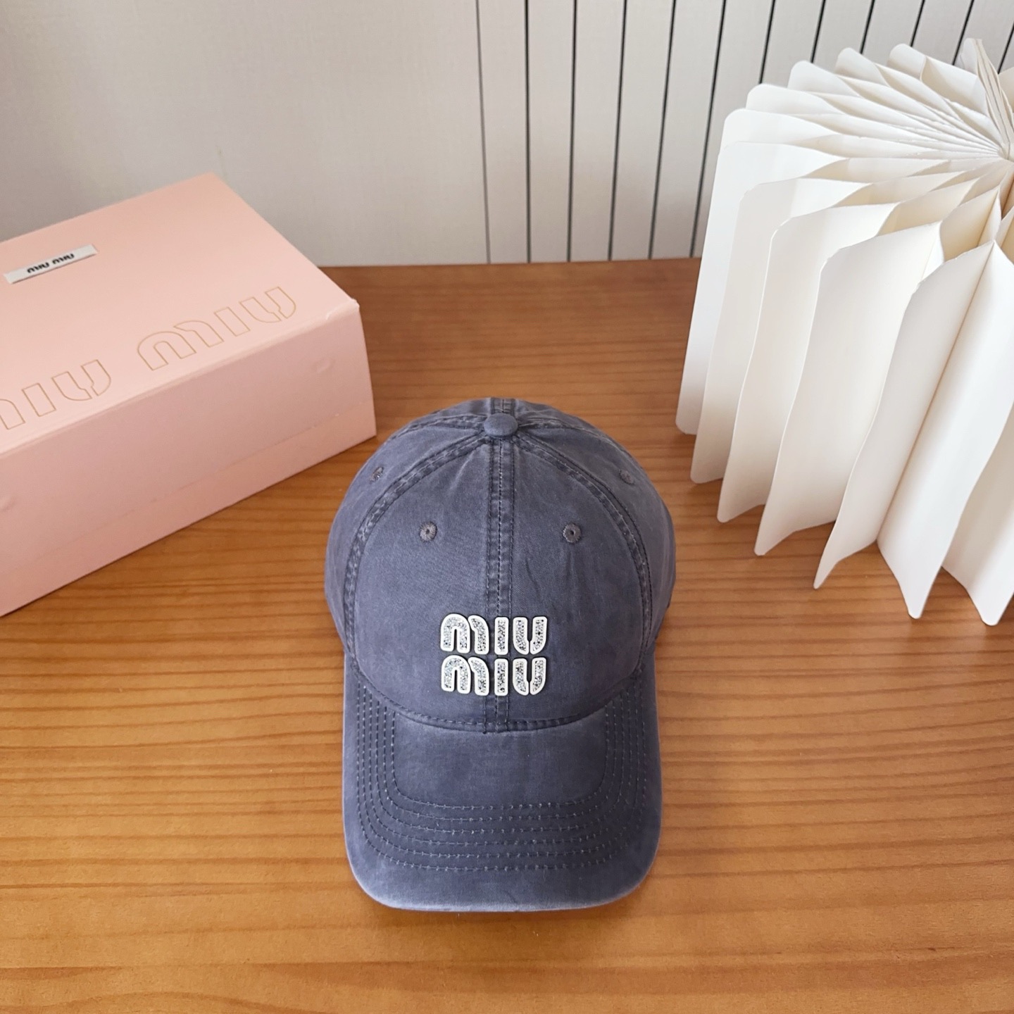 NO:742935,MIUM Miumiu 2025 new baseball cap, versatile everyday style ~ a must-have hat for going out on the street, straw hat, fisherman hat, baseball cap, hat, miumiu, espadrilles, hats19860909MIUM缪缪 2025新款棒球帽,百搭日常款～出街必备帽子草帽渔夫帽棒球帽,帽子,miumiu,espadrilles,hats,hat