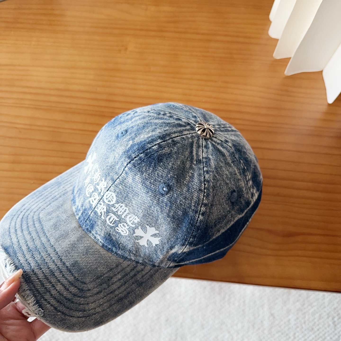 Chrome Hearts 克罗心💓早春韩版时尚复古做旧破洞帽子磨损设计百搭棒球帽鸭舌帽