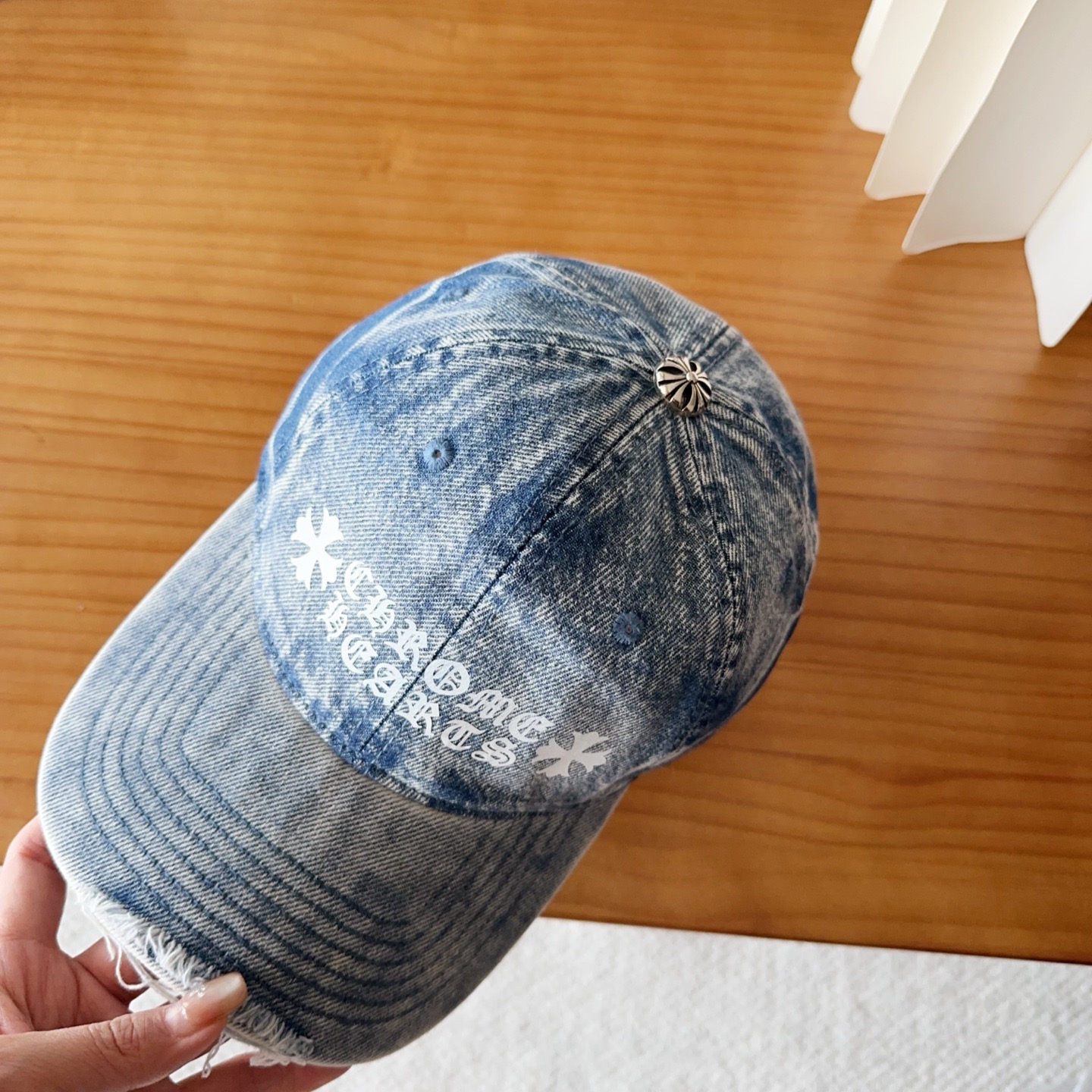 Chrome Hearts 克罗心💓早春韩版时尚复古做旧破洞帽子磨损设计百搭棒球帽鸭舌帽