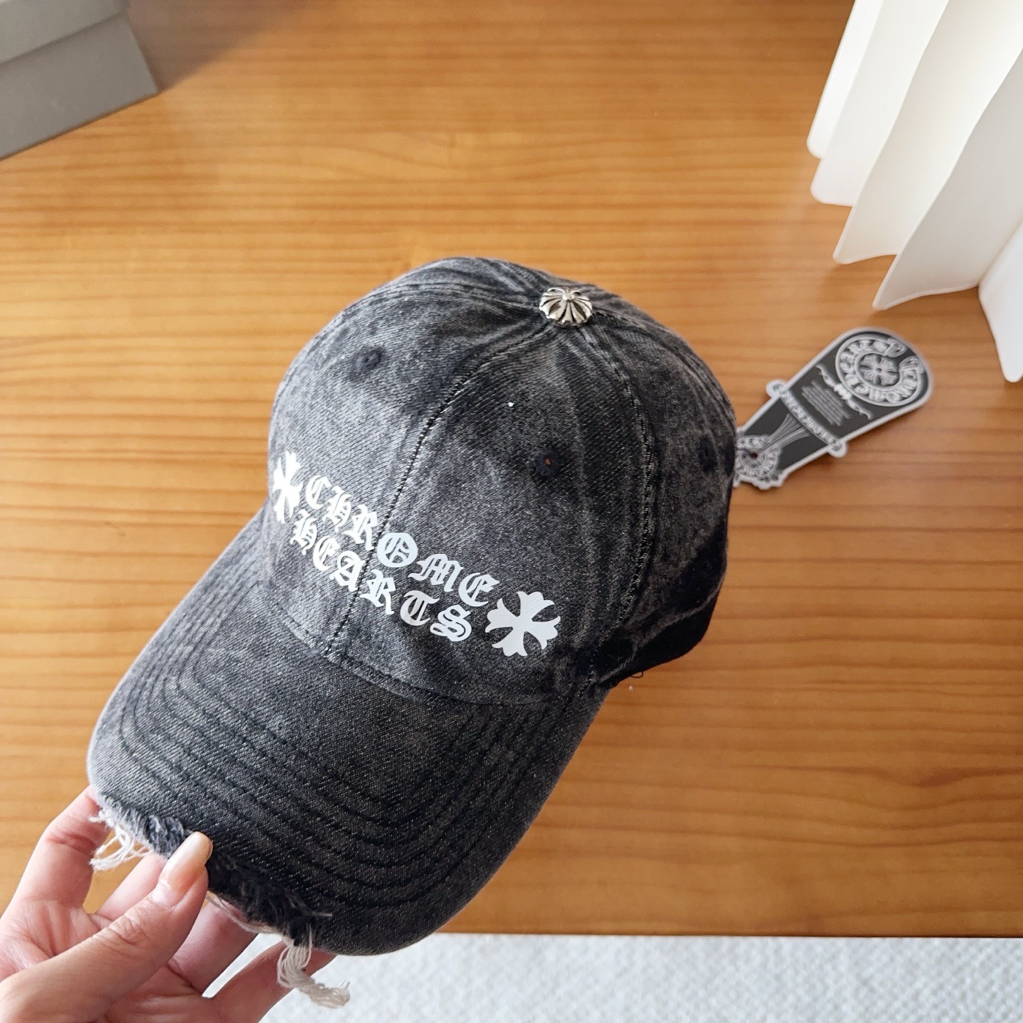 Chrome Hearts 克罗心💓早春韩版时尚复古做旧破洞帽子磨损设计百搭棒球帽鸭舌帽