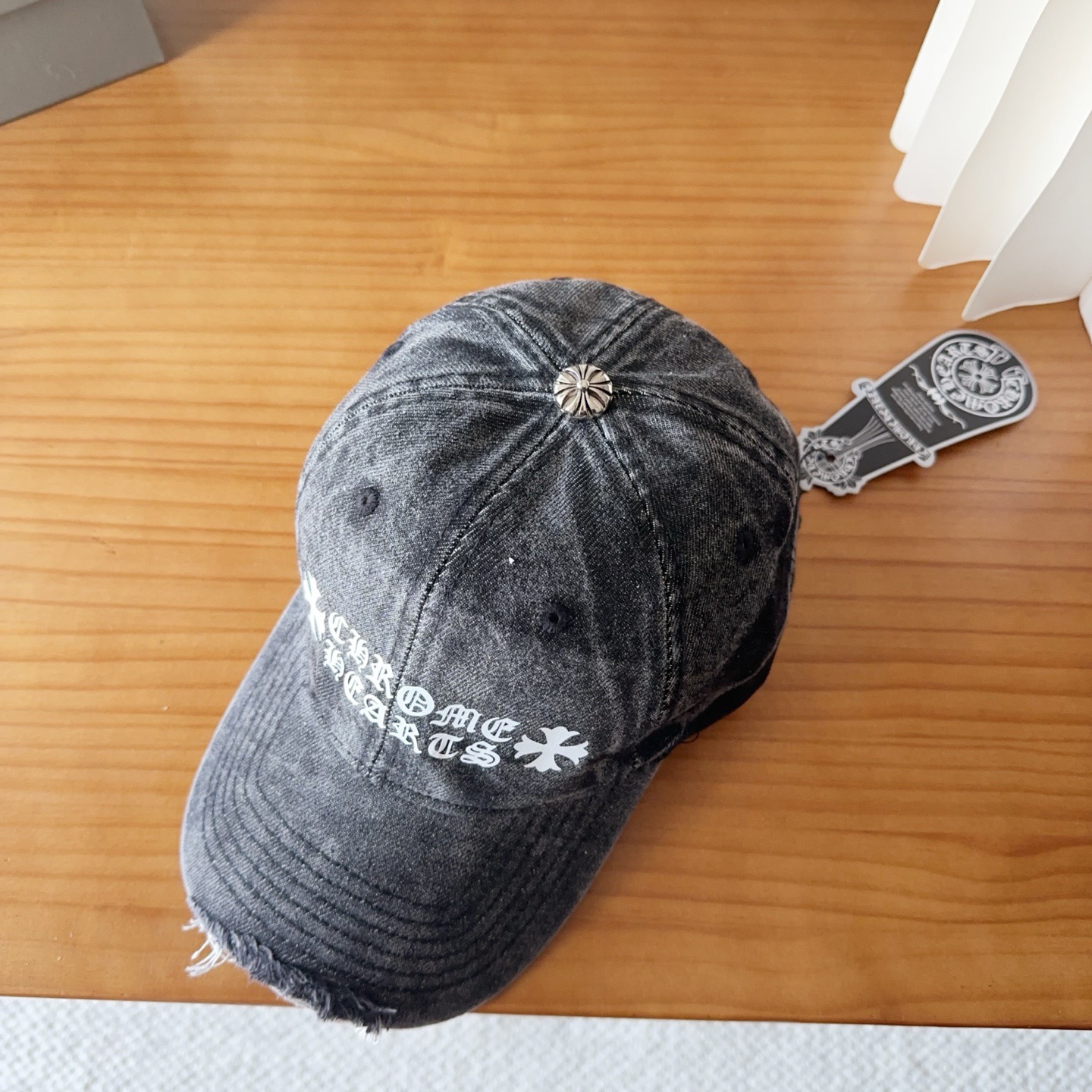 Chrome Hearts 克罗心💓早春韩版时尚复古做旧破洞帽子磨损设计百搭棒球帽鸭舌帽