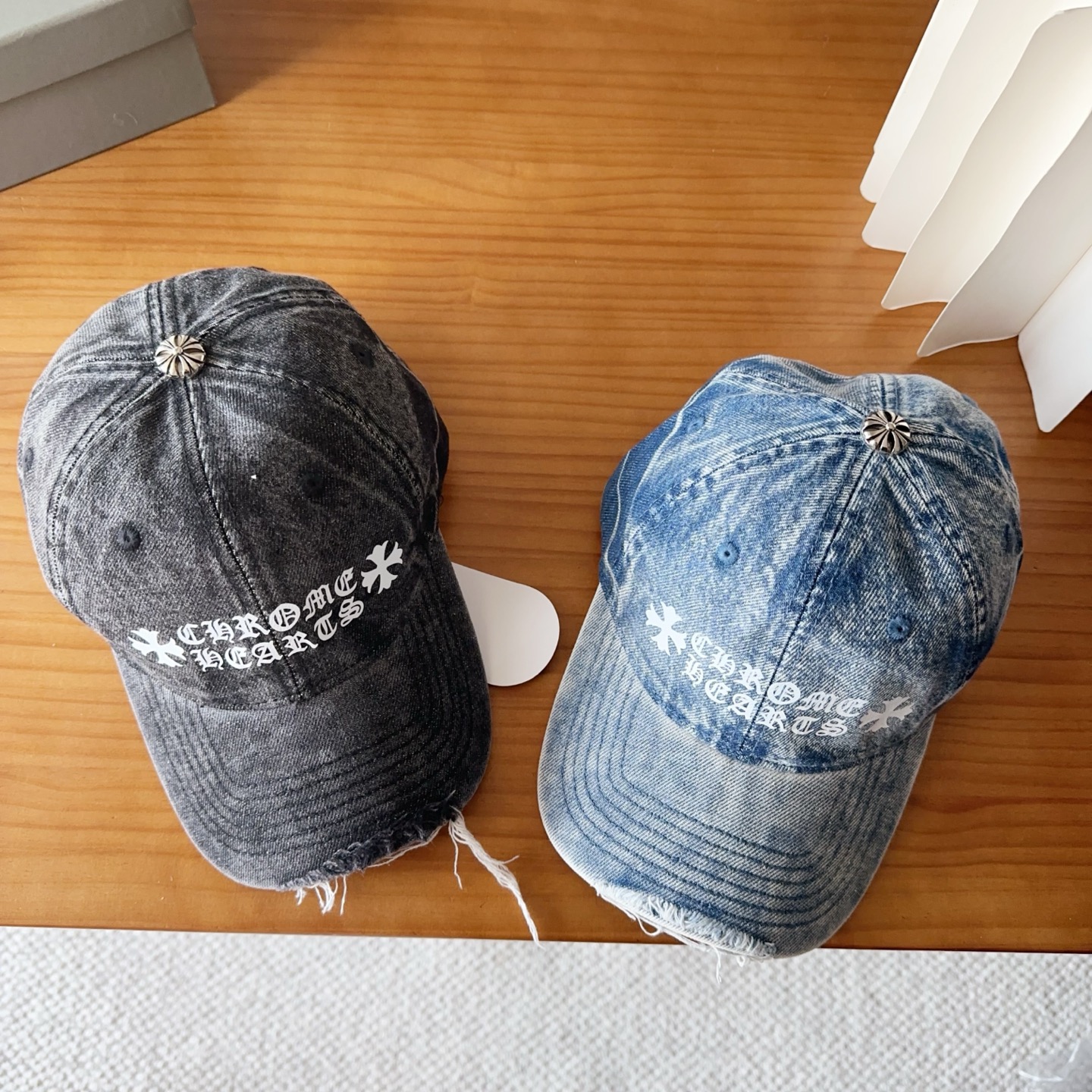 Chrome Hearts 克罗心💓早春韩版时尚复古做旧破洞帽子磨损设计百搭棒球帽鸭舌帽