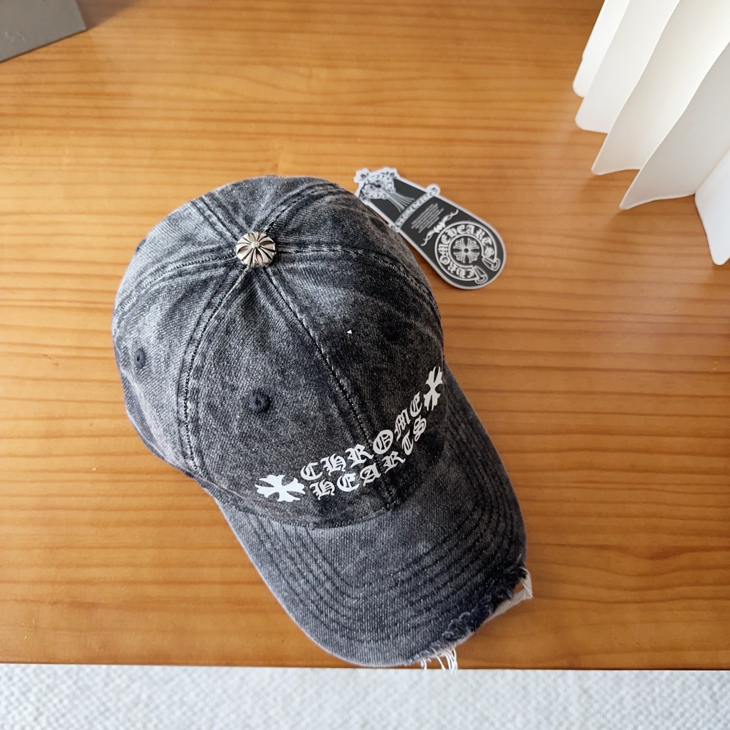 Chrome Hearts 克罗心💓早春韩版时尚复古做旧破洞帽子磨损设计百搭棒球帽鸭舌帽