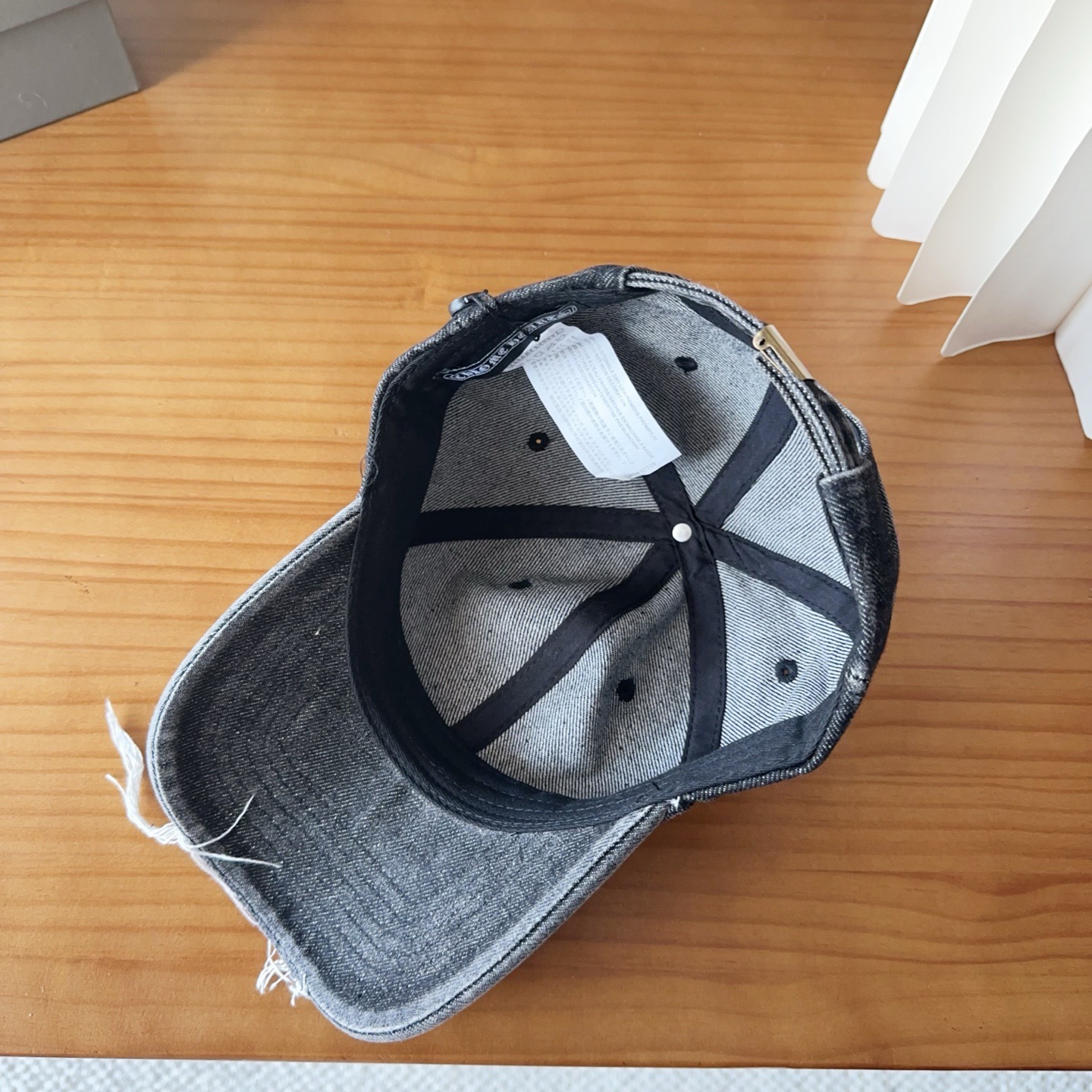 Chrome Hearts 克罗心💓早春韩版时尚复古做旧破洞帽子磨损设计百搭棒球帽鸭舌帽