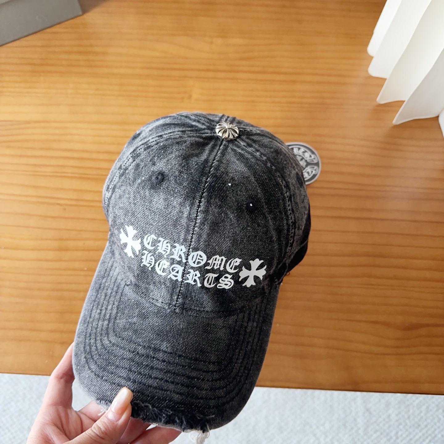 Chrome Hearts 克罗心💓早春韩版时尚复古做旧破洞帽子磨损设计百搭棒球帽鸭舌帽