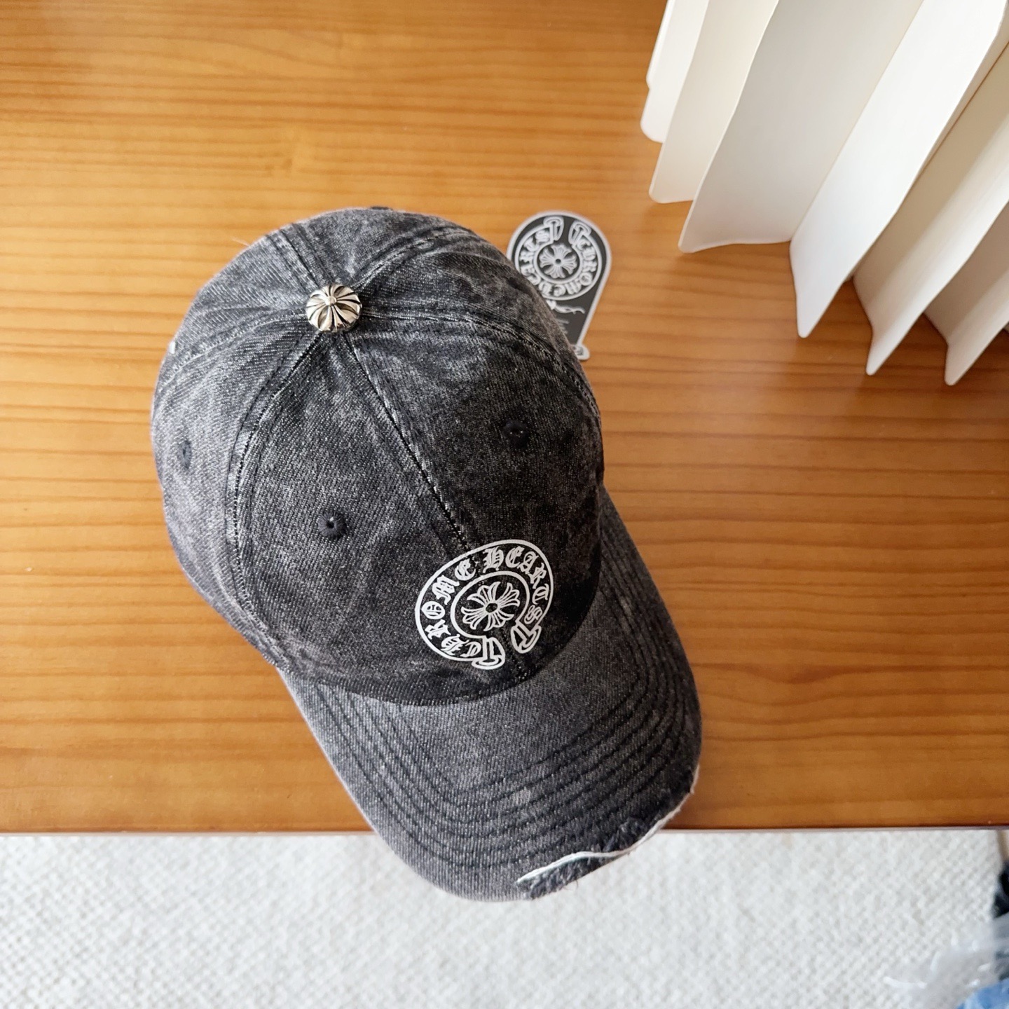 Chrome Hearts 克罗心💓早春韩版时尚复古做旧破洞帽子磨损设计百搭棒球帽鸭舌帽