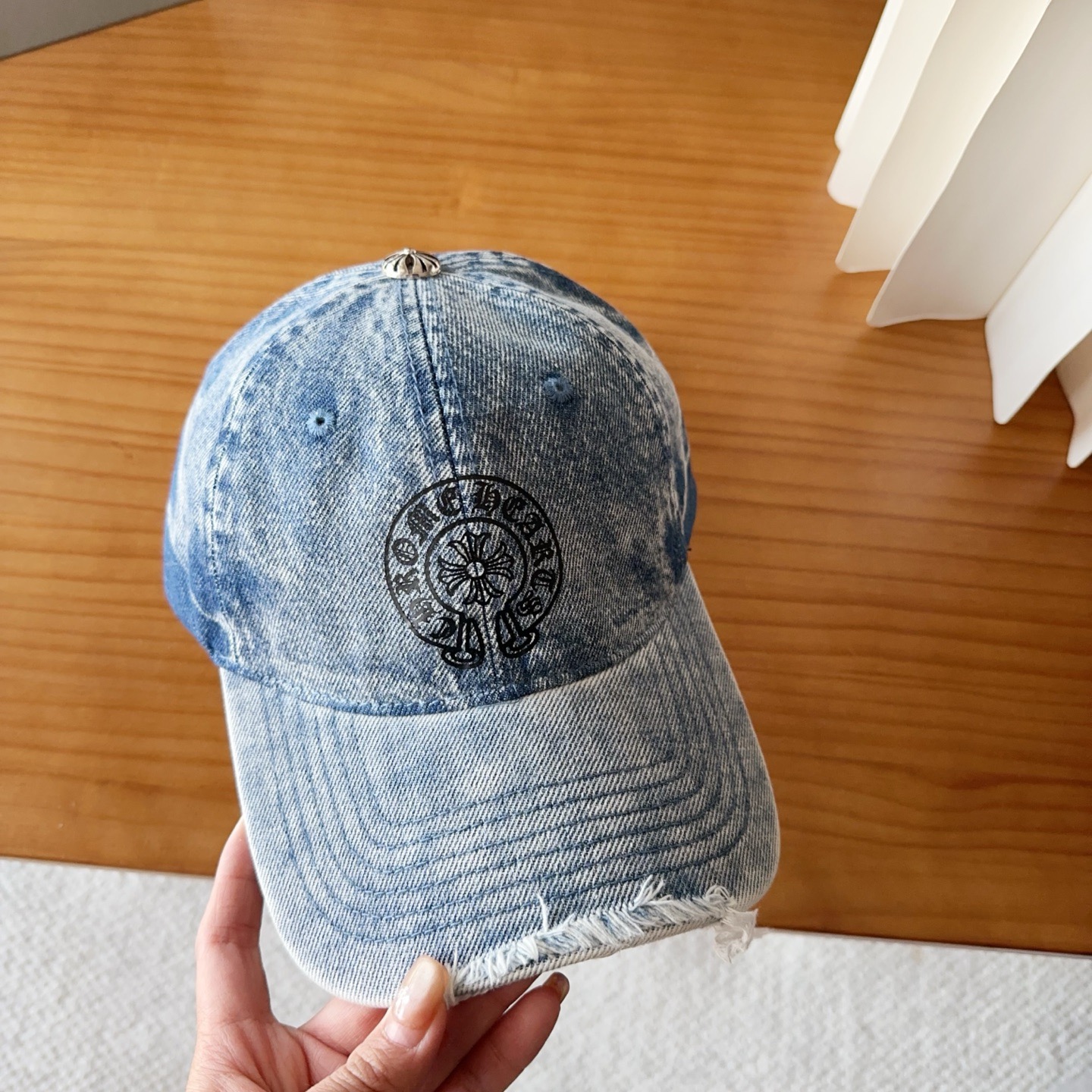 Chrome Hearts 克罗心💓早春韩版时尚复古做旧破洞帽子磨损设计百搭棒球帽鸭舌帽