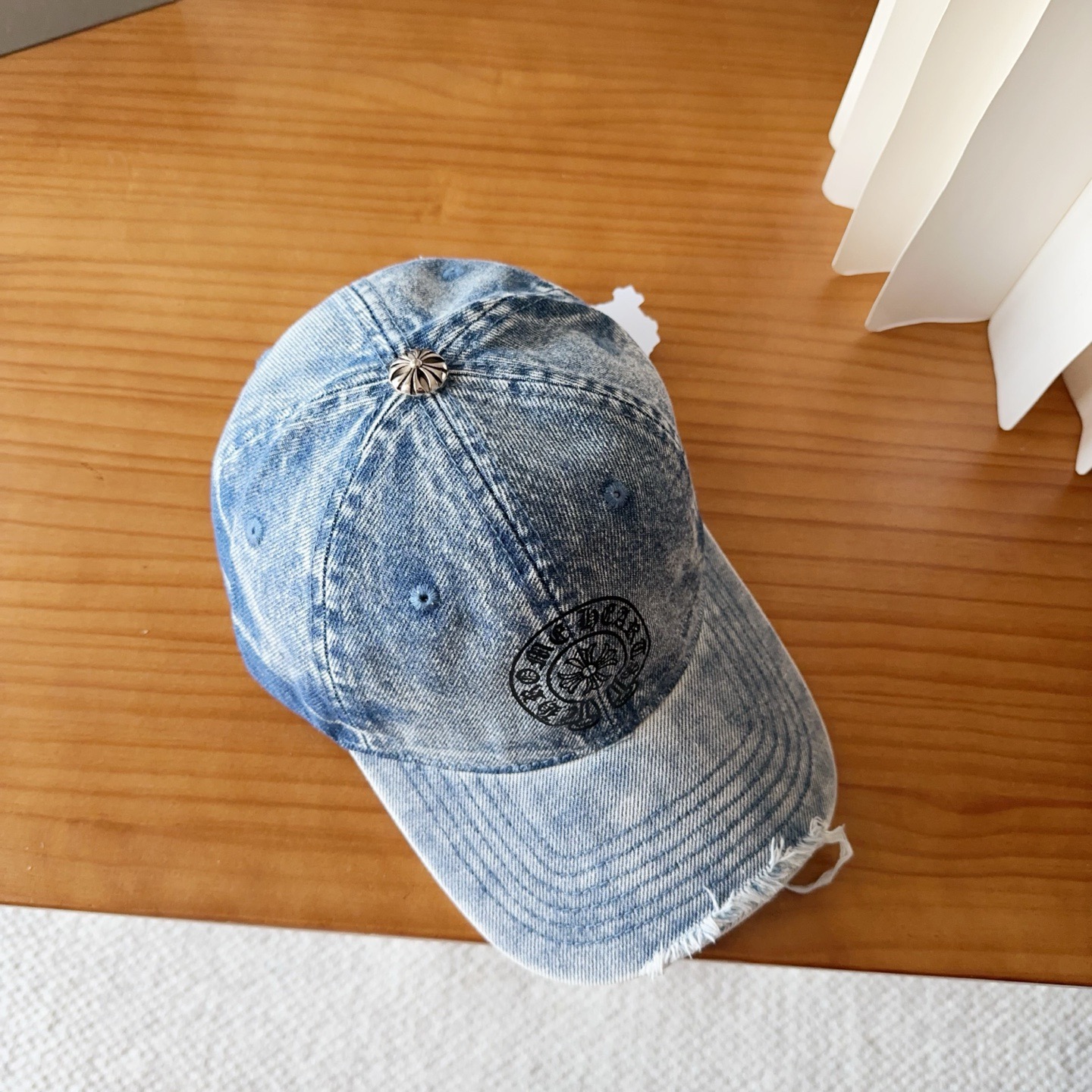 Chrome Hearts 克罗心💓早春韩版时尚复古做旧破洞帽子磨损设计百搭棒球帽鸭舌帽