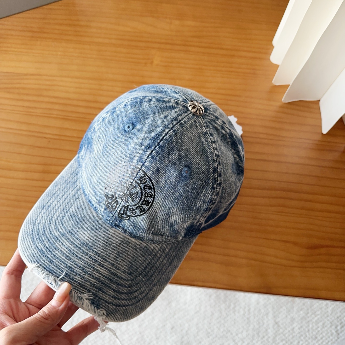 Chrome Hearts 克罗心💓早春韩版时尚复古做旧破洞帽子磨损设计百搭棒球帽鸭舌帽