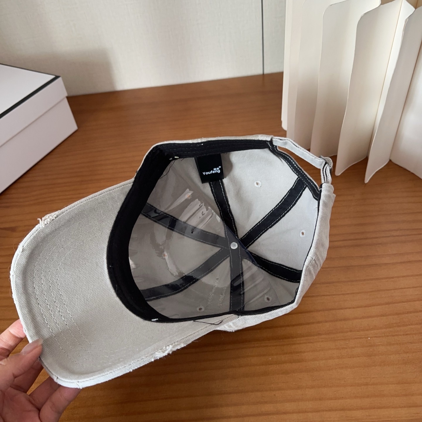 Chrome Hearts 克罗心💓早春韩版时尚复古做旧破洞帽子磨损设计百搭棒球帽鸭舌帽