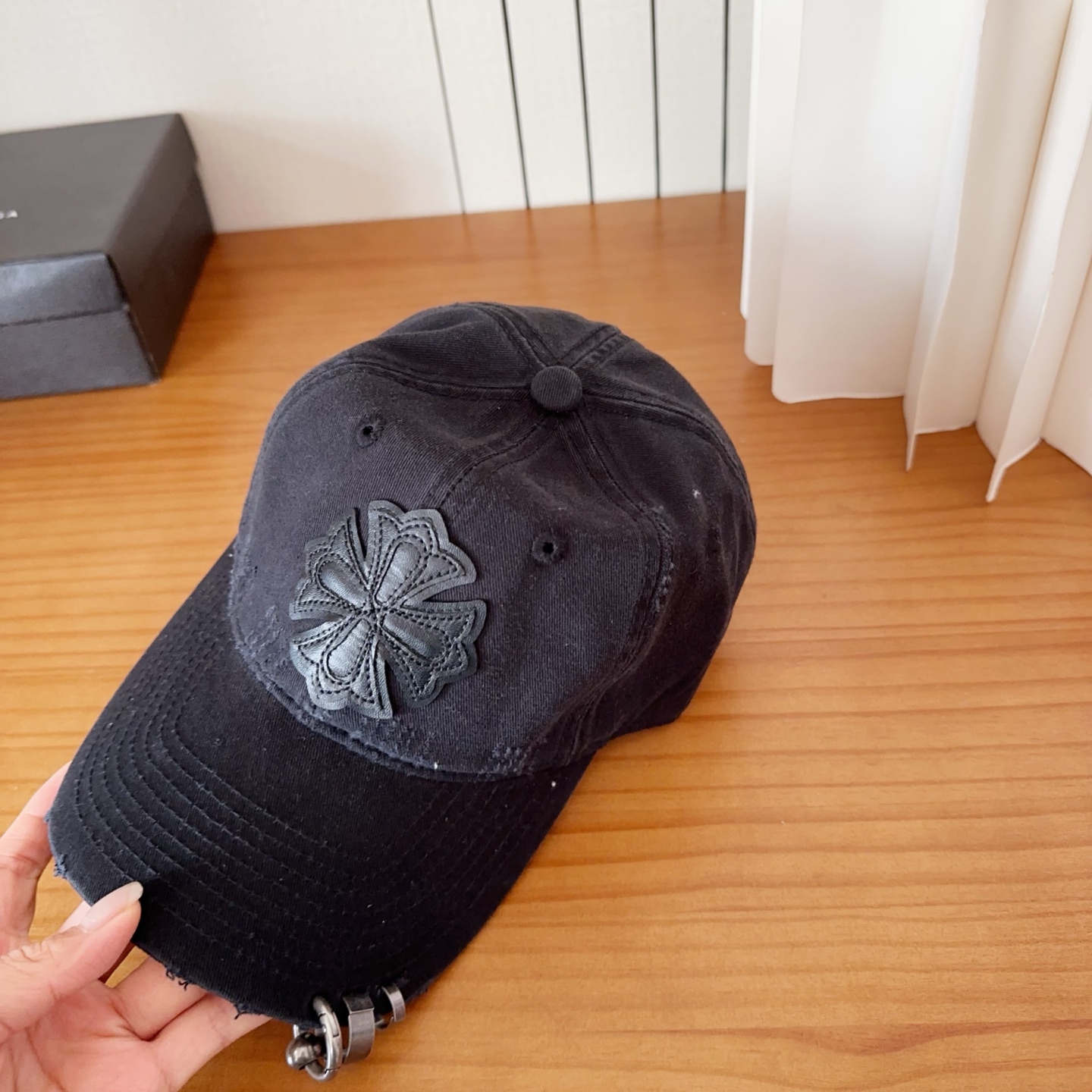 Chrome Hearts 克罗心💓早春韩版时尚复古做旧破洞帽子磨损设计百搭棒球帽鸭舌帽