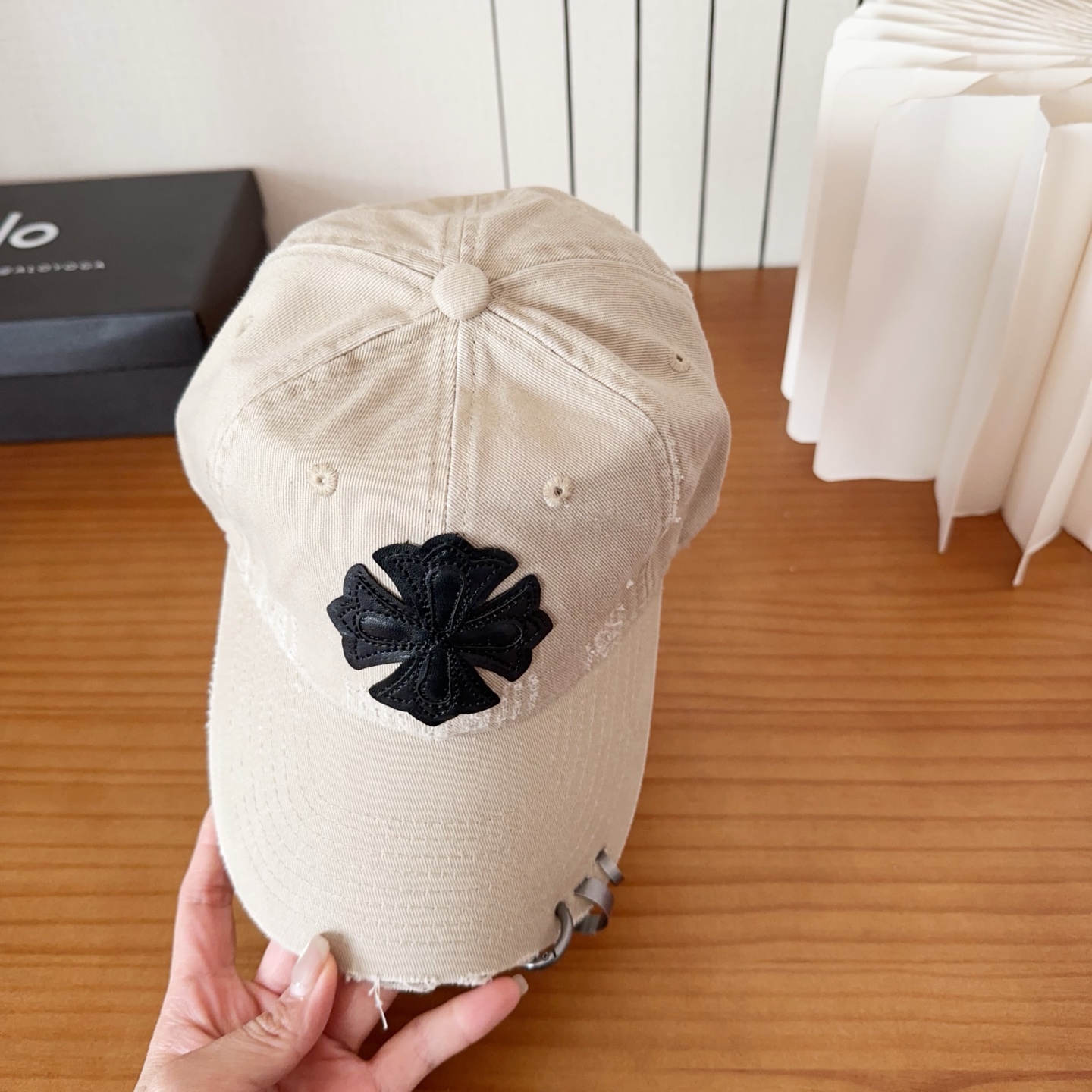 Chrome Hearts 克罗心💓早春韩版时尚复古做旧破洞帽子磨损设计百搭棒球帽鸭舌帽