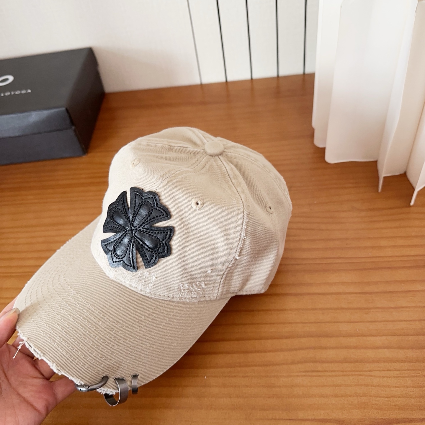 Chrome Hearts 克罗心💓早春韩版时尚复古做旧破洞帽子磨损设计百搭棒球帽鸭舌帽