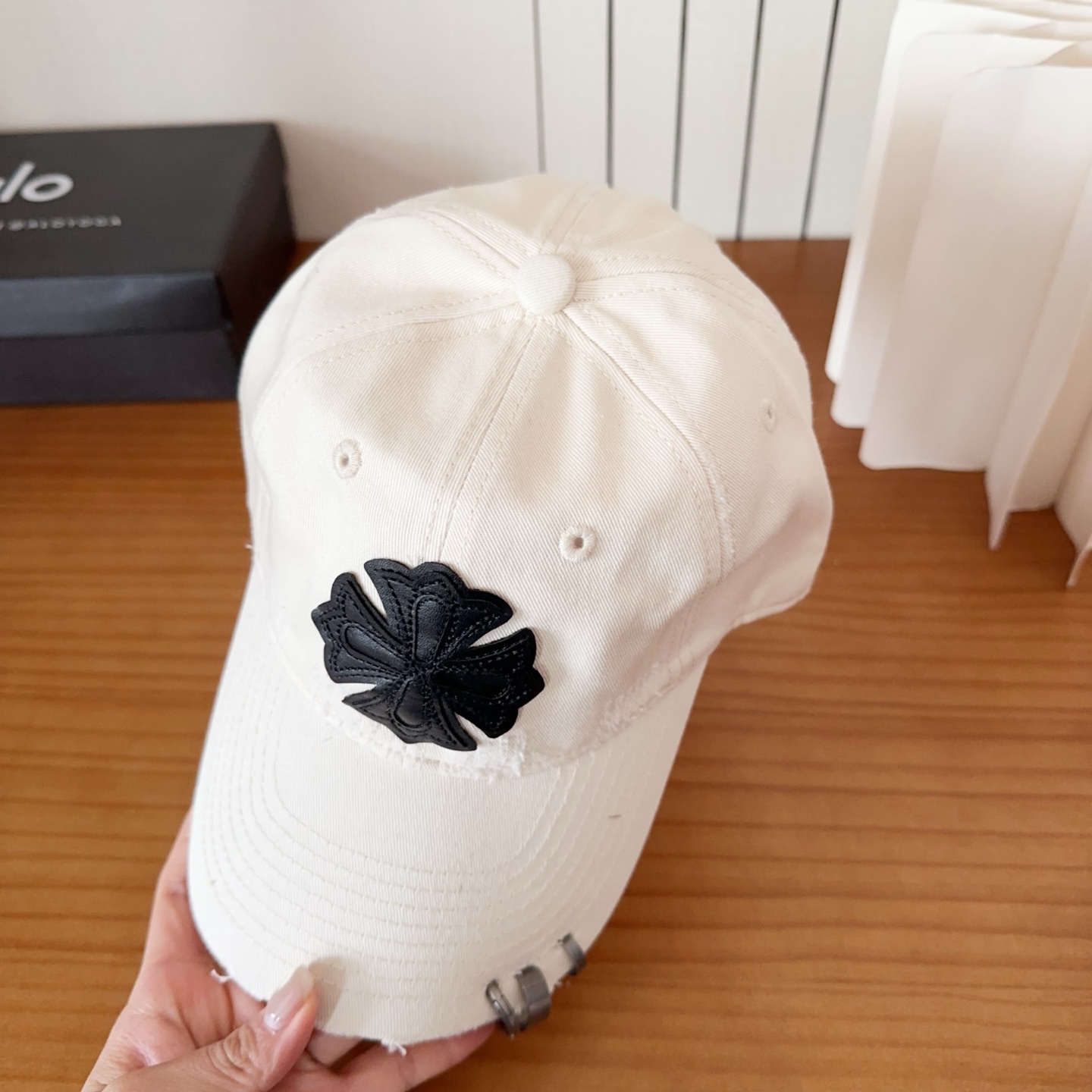 Chrome Hearts 克罗心💓早春韩版时尚复古做旧破洞帽子磨损设计百搭棒球帽鸭舌帽