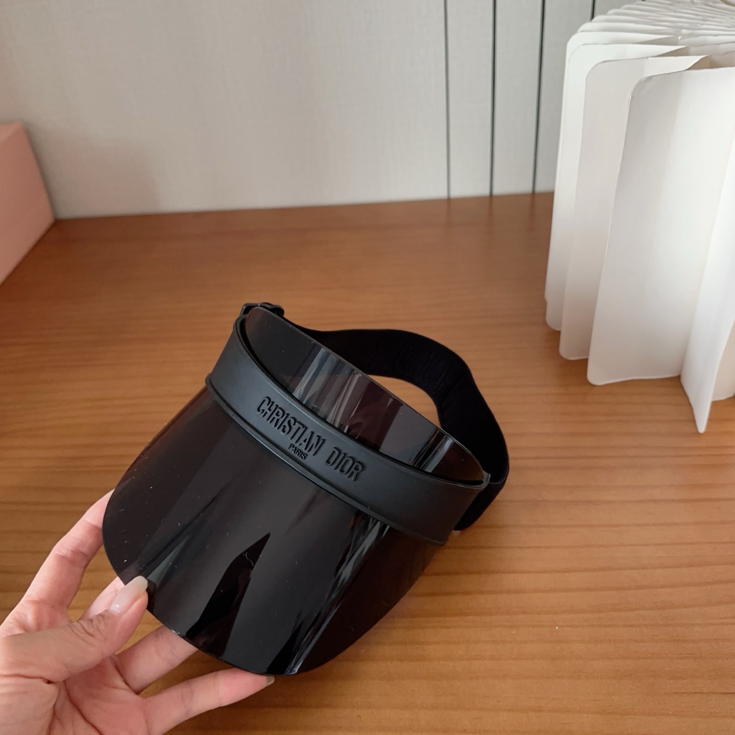 𝐷𝑖𝑜𝑟 时尚很拉风哦！ 空顶遮阳帽✨ 真的太喜欢