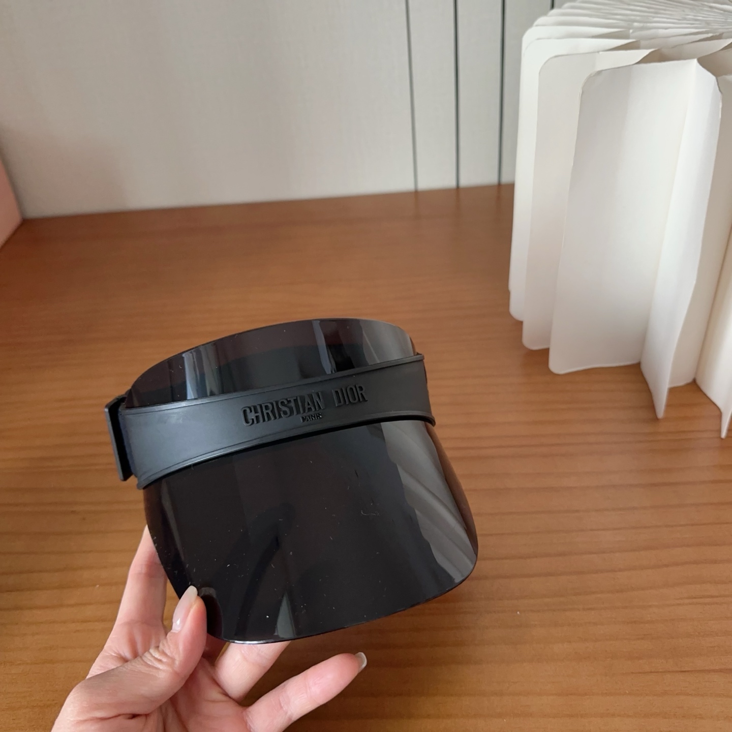 𝐷𝑖𝑜𝑟 时尚很拉风哦！ 空顶遮阳帽✨ 真的太喜欢