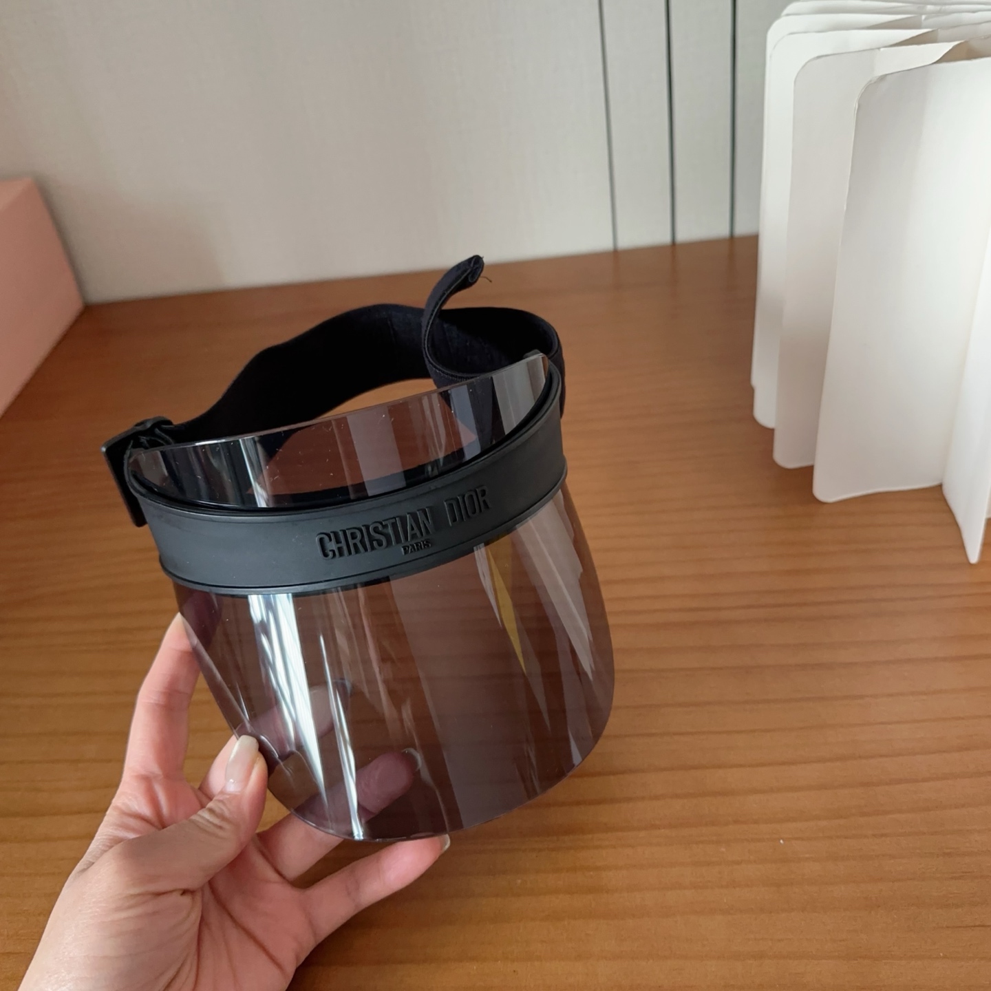 𝐷𝑖𝑜𝑟 时尚很拉风哦！ 空顶遮阳帽✨ 真的太喜欢