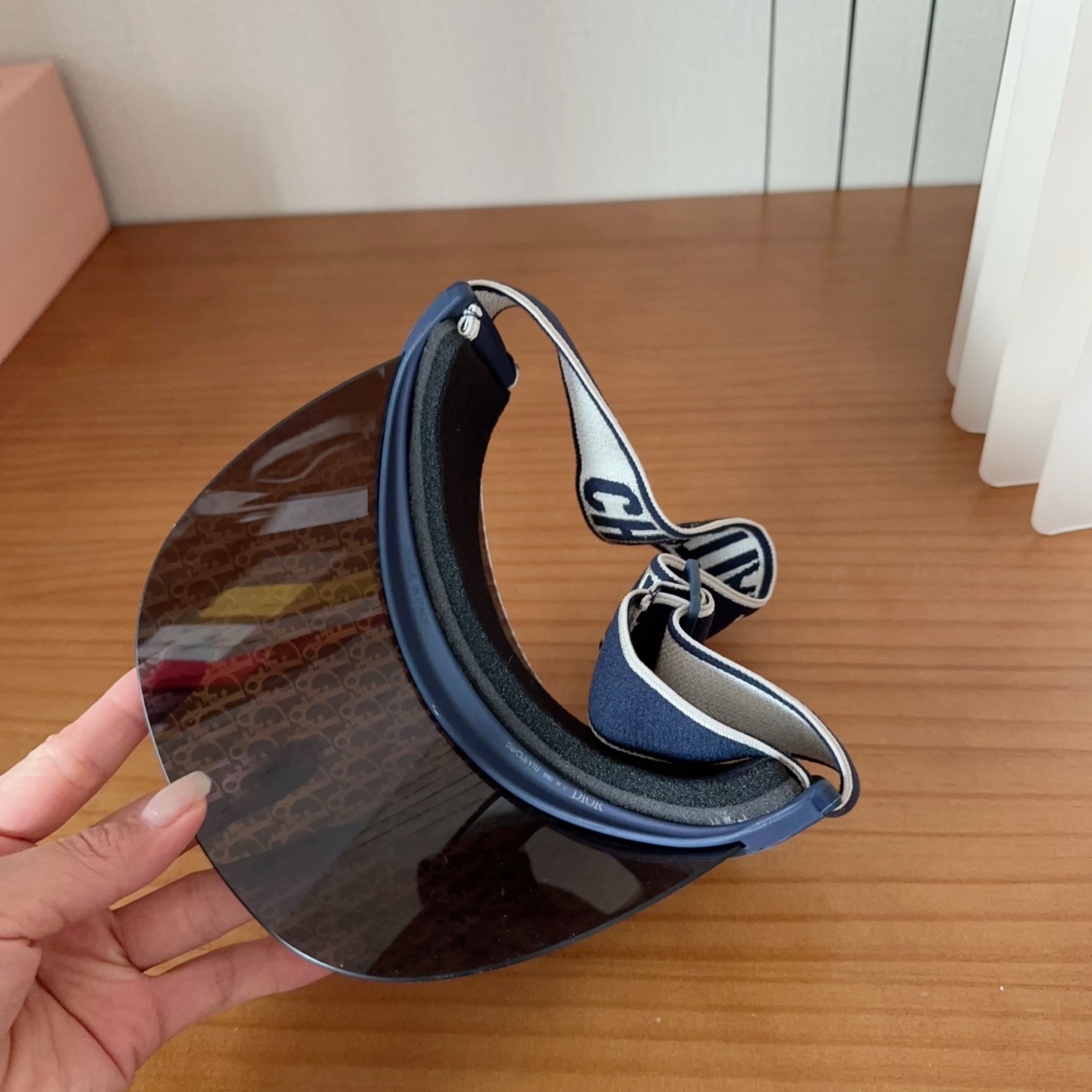 𝐷𝑖𝑜𝑟 老花 时尚很拉风哦！ 空顶遮阳帽✨ 真的太喜欢