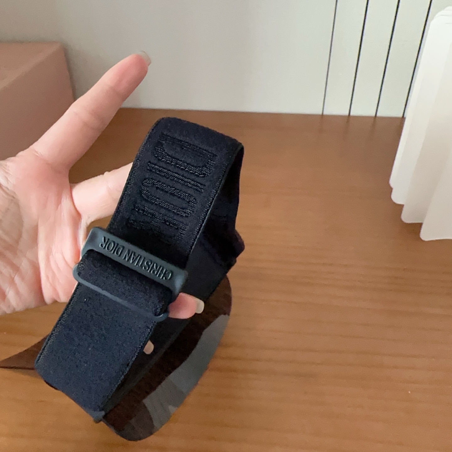 𝐷𝑖𝑜𝑟 老花 时尚很拉风哦！ 空顶遮阳帽✨ 真的太喜欢