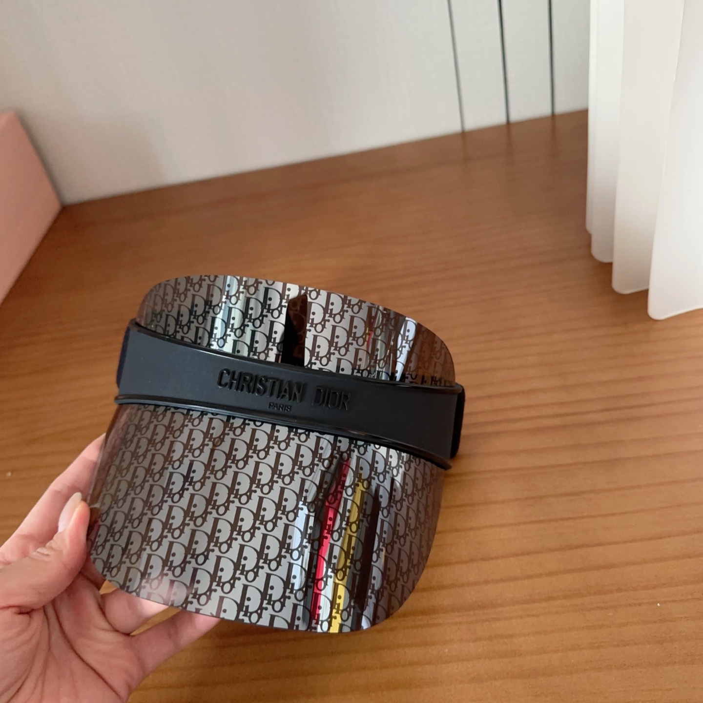 𝐷𝑖𝑜𝑟 老花 时尚很拉风哦！ 空顶遮阳帽✨ 真的太喜欢